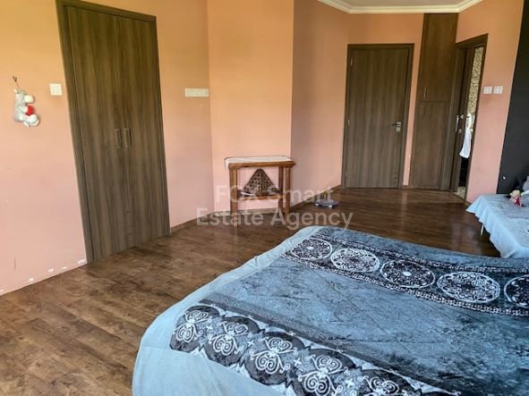 4-Bedroom Elevated Residence with Panoramic Coastal & Mountain Views in Anglisidies