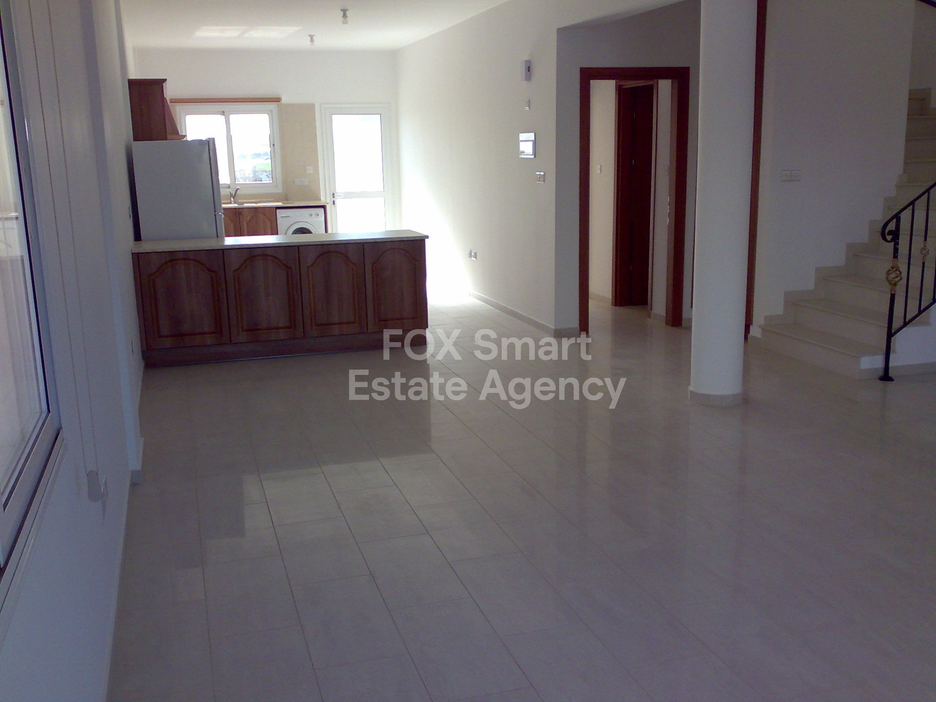 House, For Rent, Larnaca, Kiti  5 Bedrooms 3 Bathrooms 259.0.....