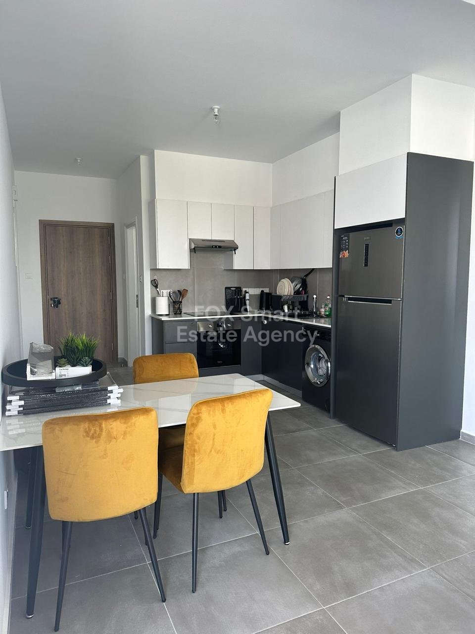 Modern 2-Bedroom Apartment for Rent in Livadia