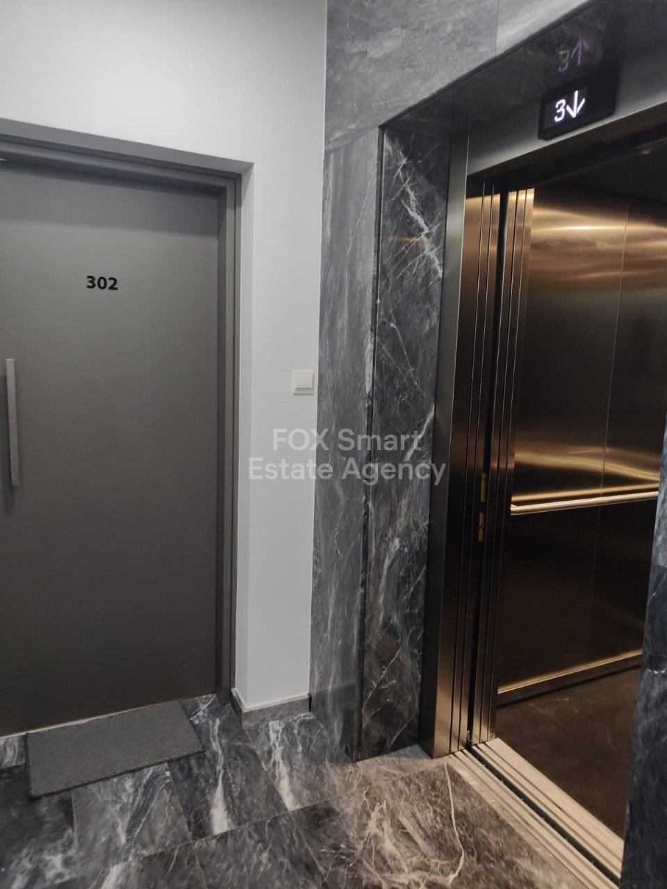 Stylish 1-Bedroom Penthouse with Salt Lake Views – For Rent in Drosia, Larnaca