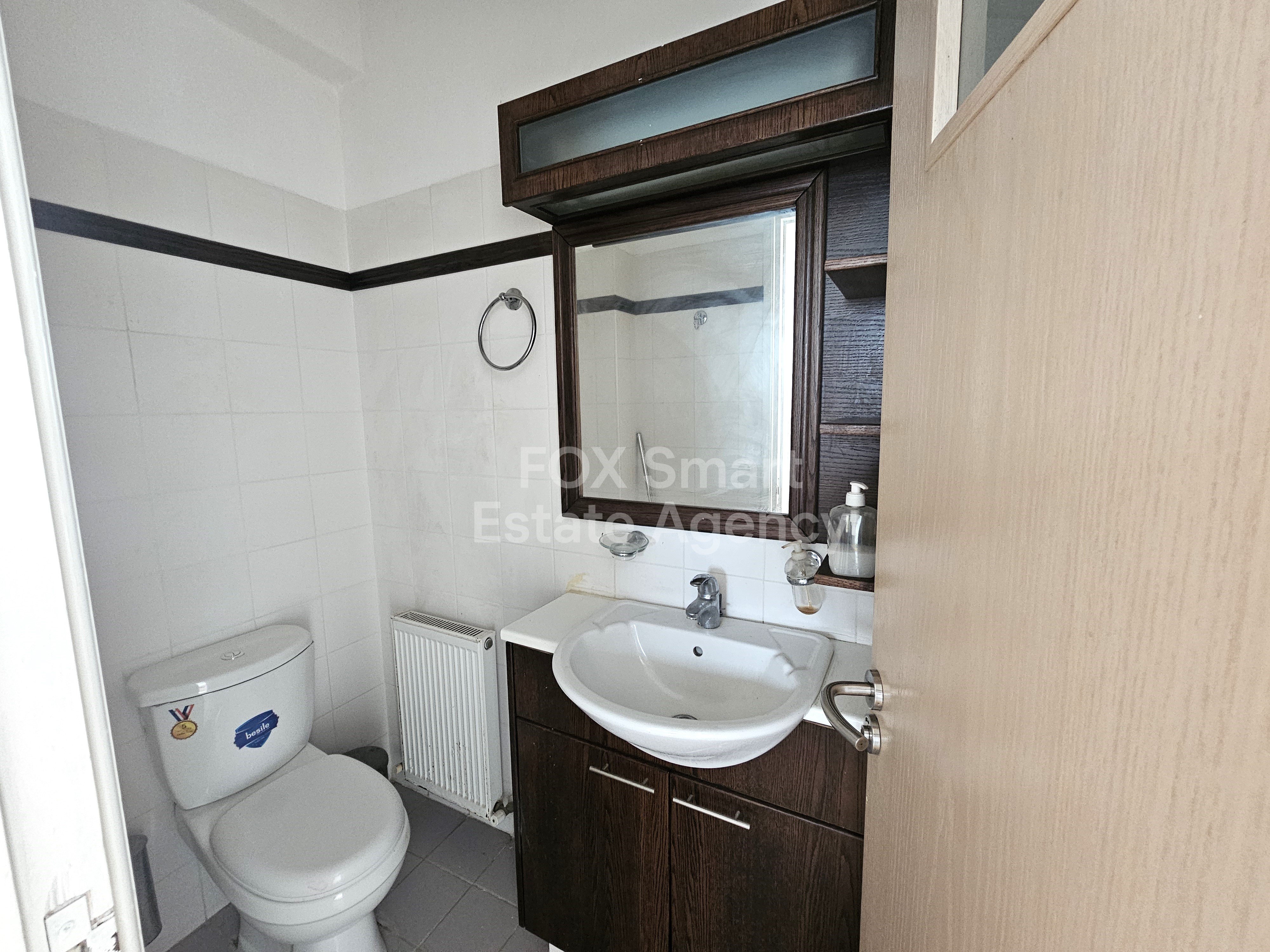 Spacious Renovated 3-Bedroom Apartment in Acropolis, Nicosia