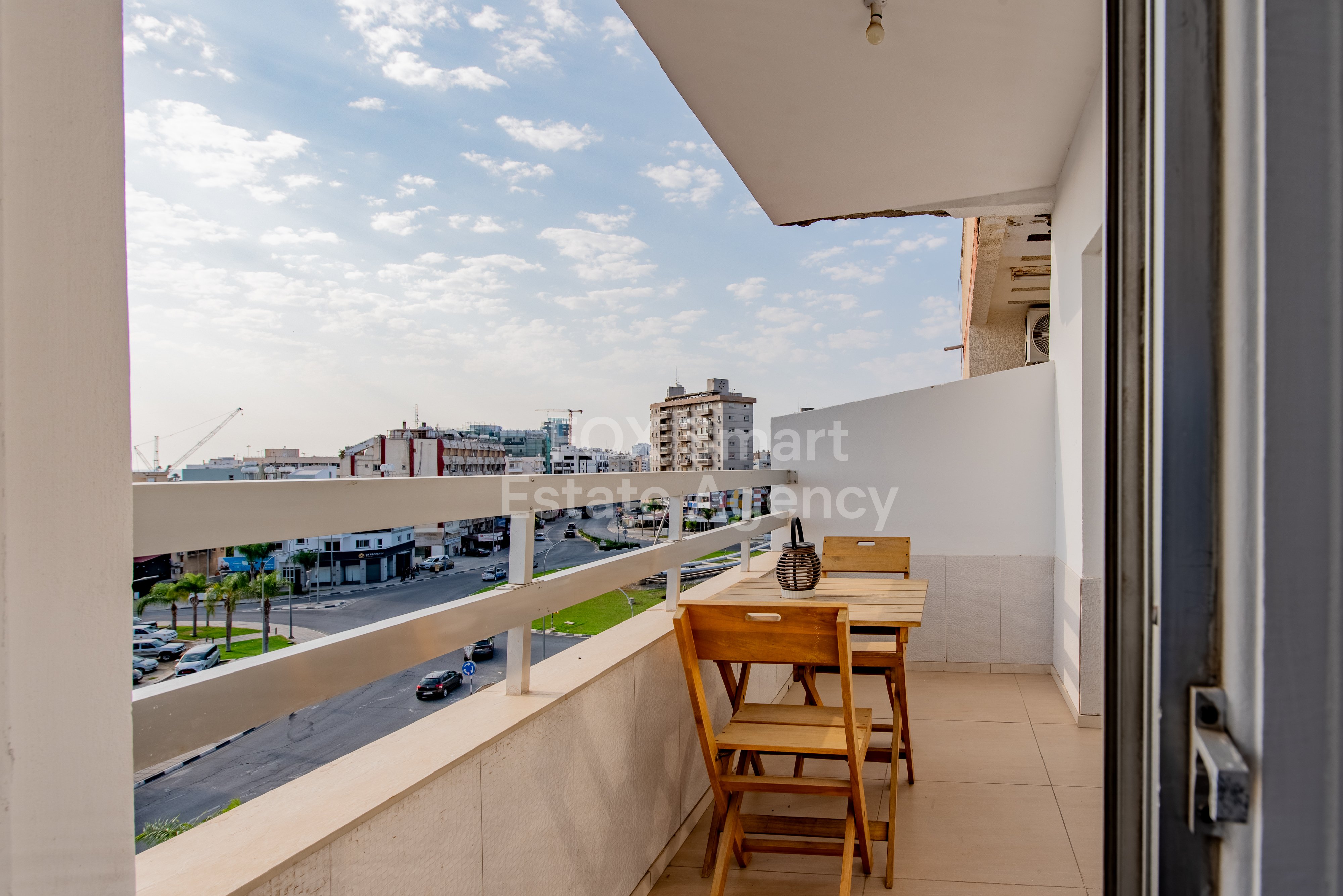Renovated Sea-View Apartment in Prime Larnaca Location – Ideal for Living or Investment