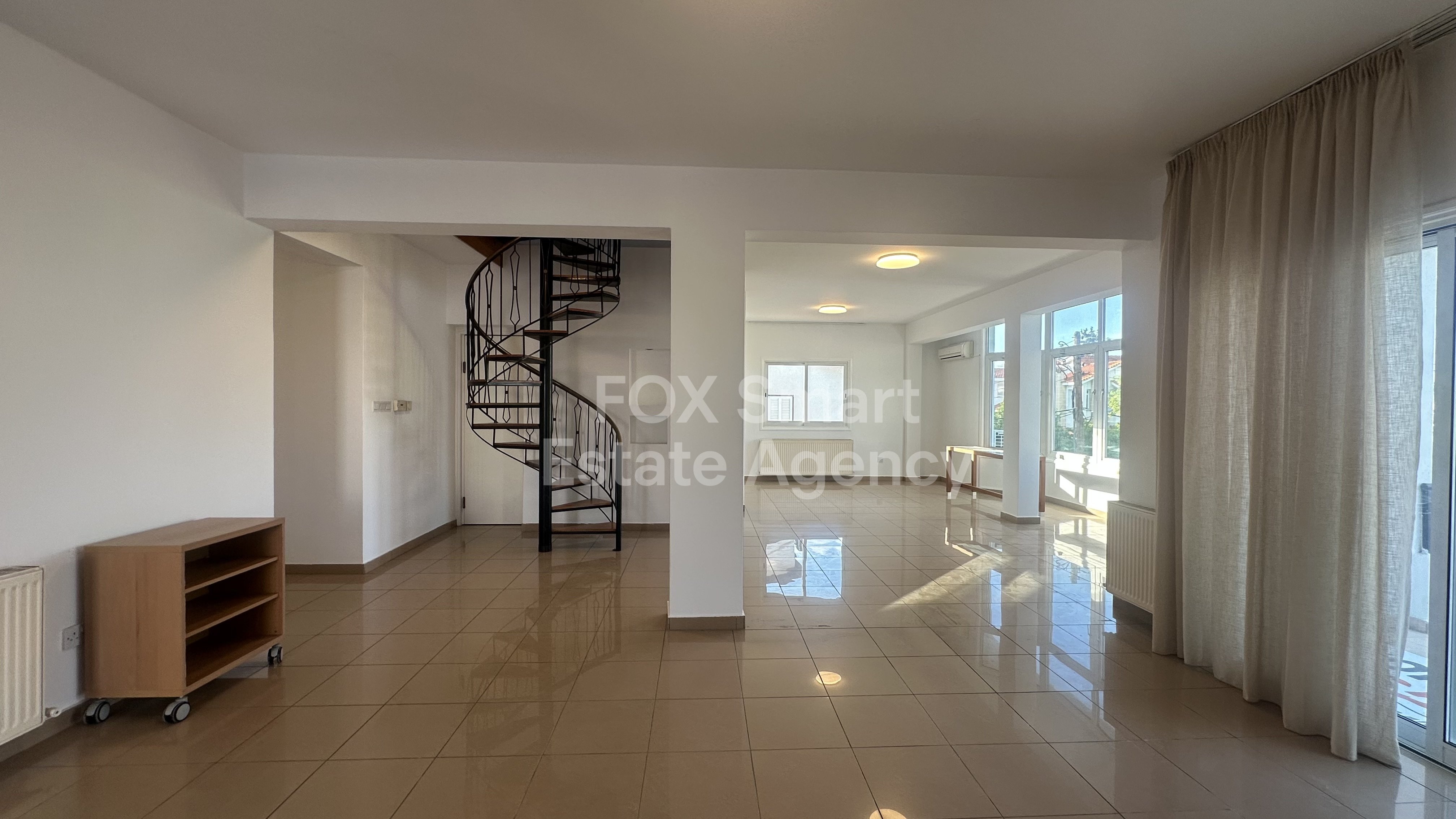 Upper House Apartment in Strovolos, Nicosia