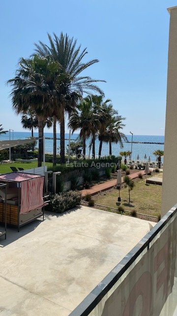 Apartment in Oroklini - view 1