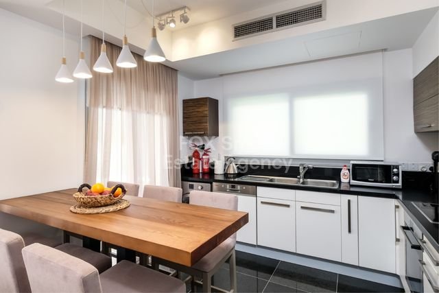 Three bedroom house for rent, Pervolia.