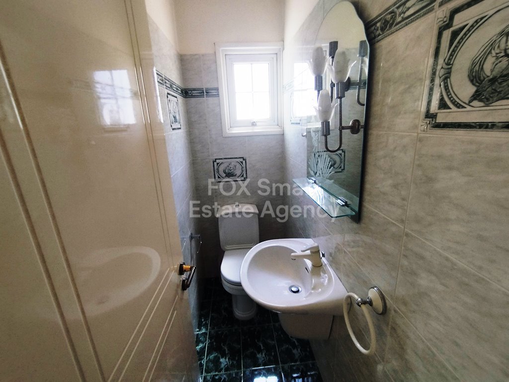 3 Bedroom Penthouse Apartment For Sale in Antonis Papadopoulos area