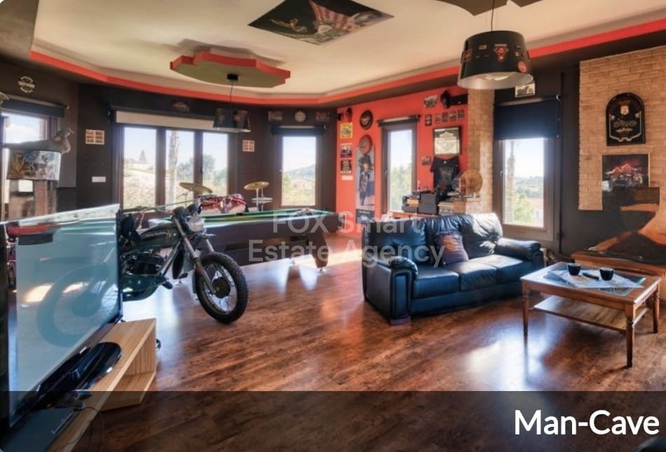 Panoramic Sea & Mountain Views | 4 Bedrooms | 360 m² | 570 m² Plot