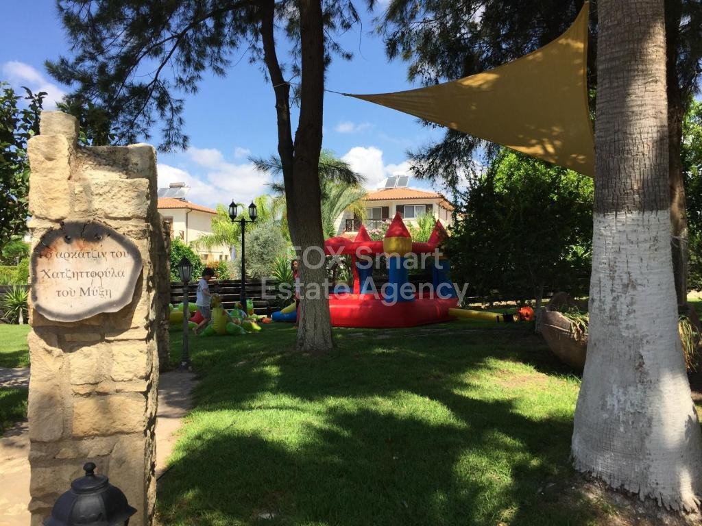 House in Anarita - Image 5