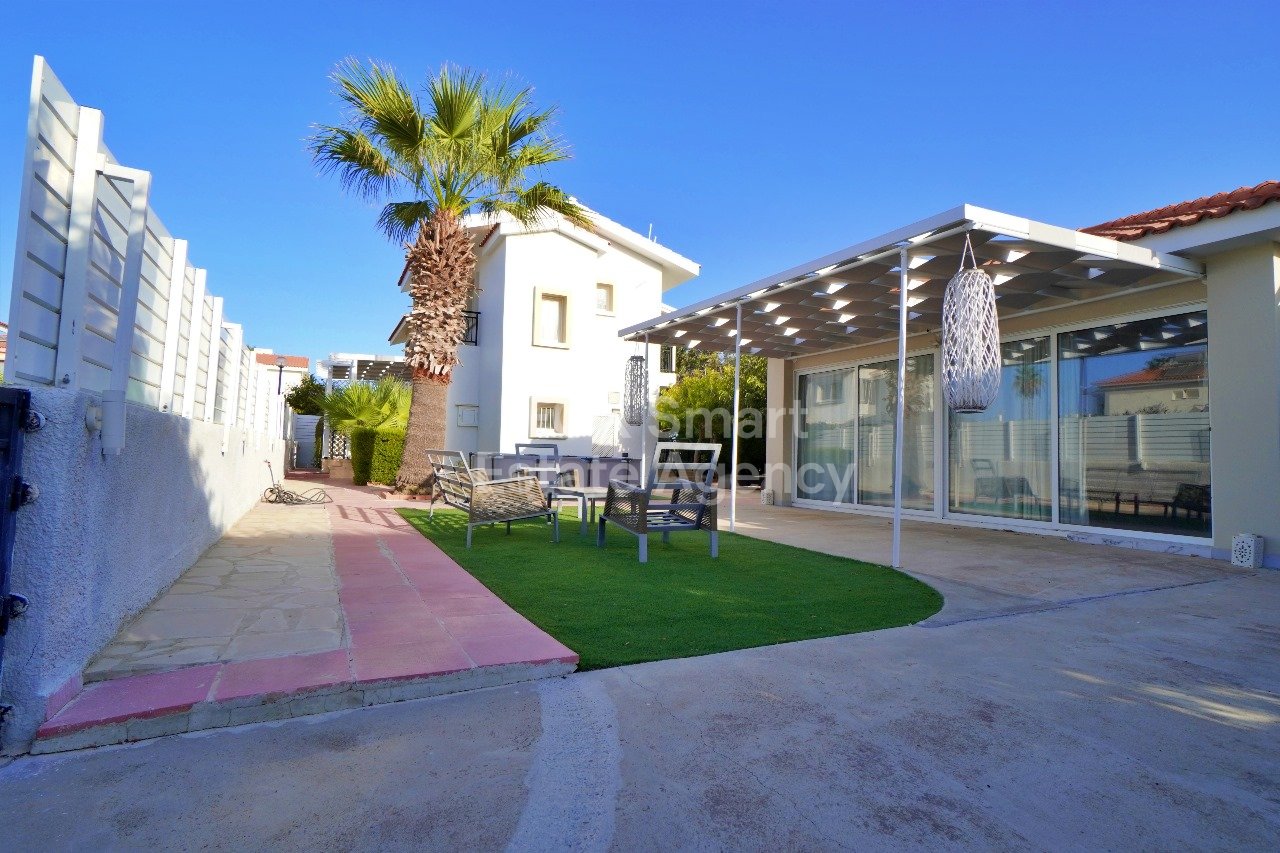 Three bedroom house for sale, Pervolia.