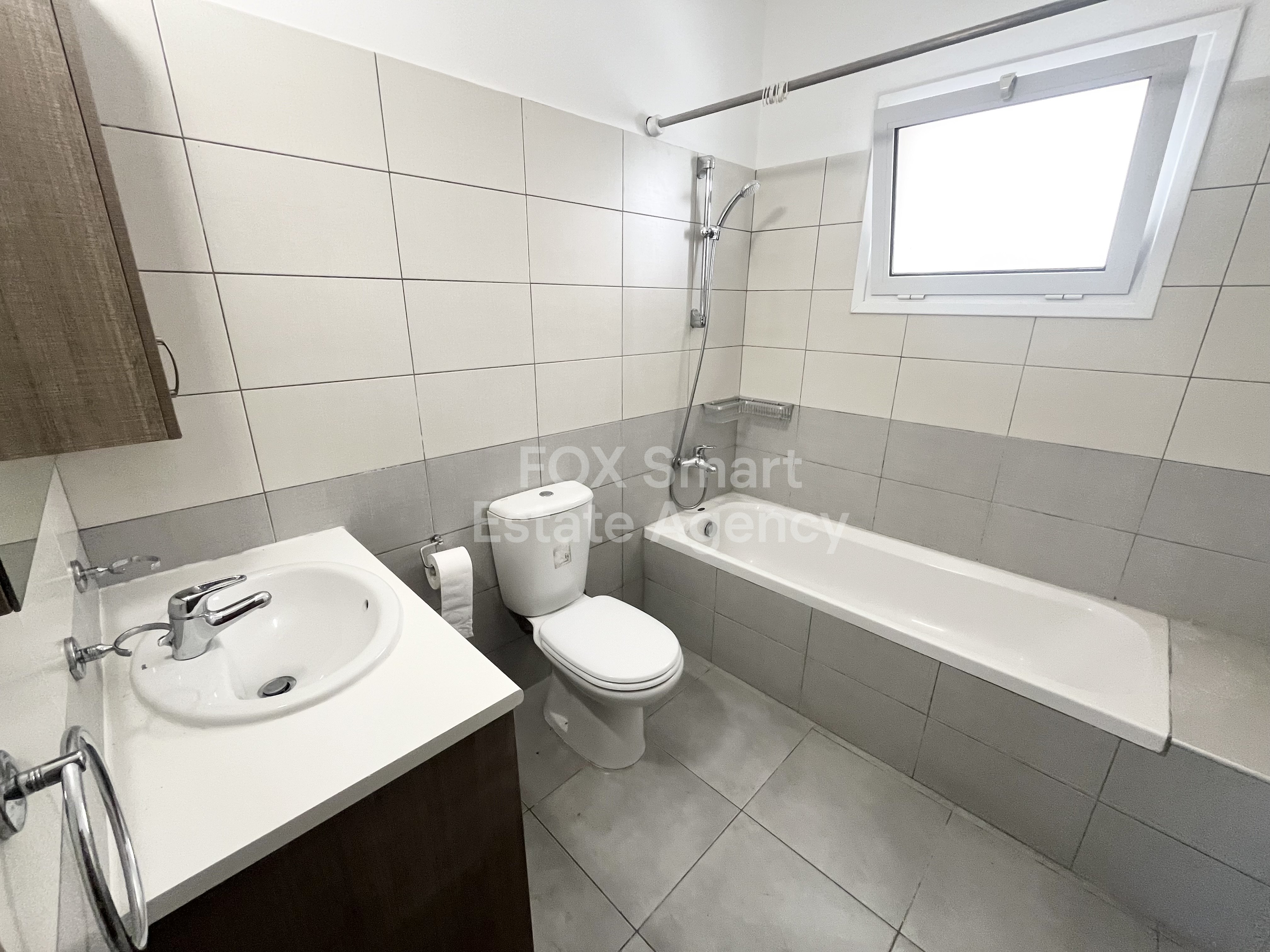 For rent 4 bedroom ground floor apartment in Makedonitissa, Nicosia.