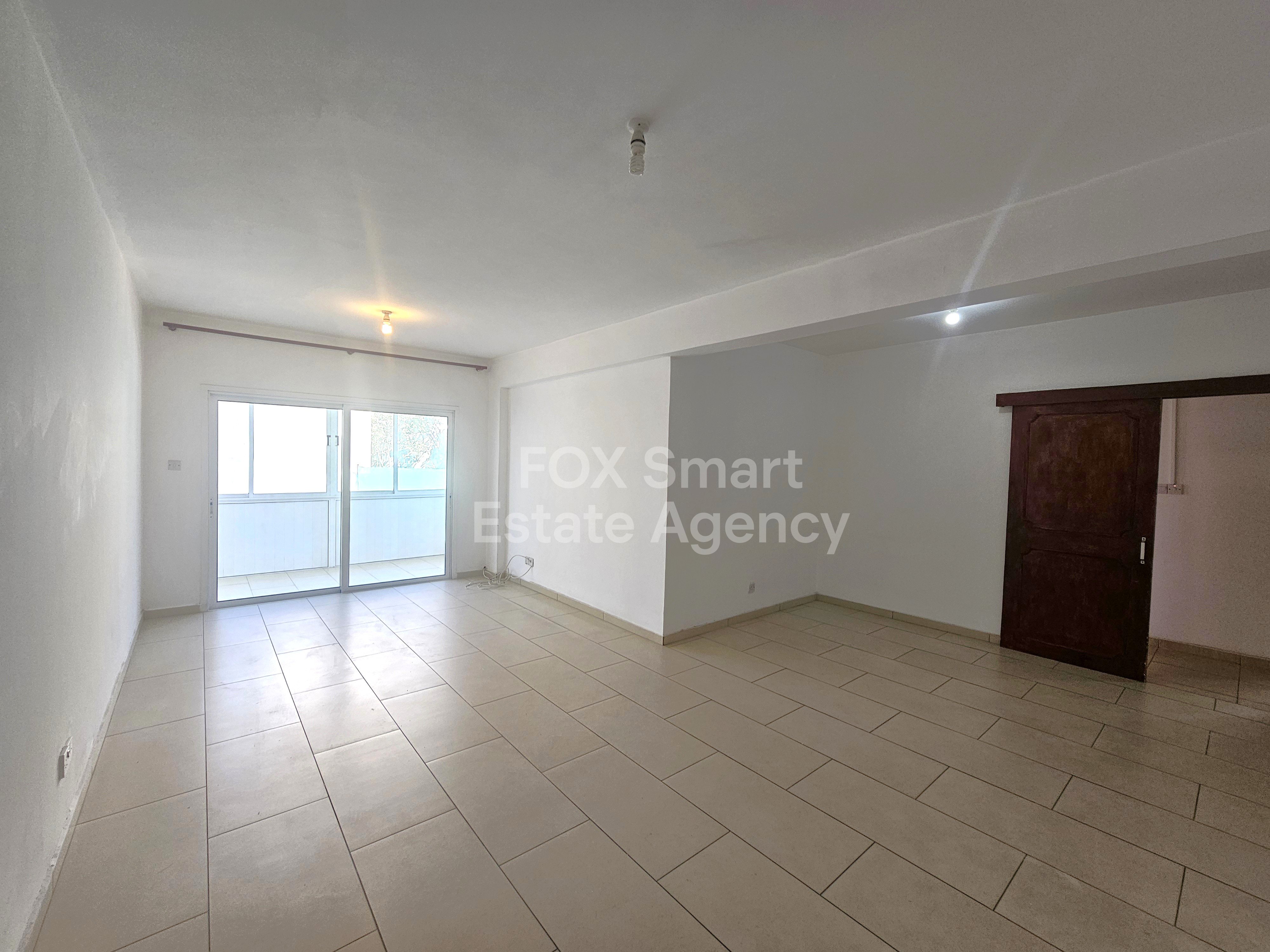 🏡 Renovated Ground Floor 3-Bedroom Apartment in Prime Strovolos (Chryseleousa Area), Next to Pedieos Linear Park – Nicosia