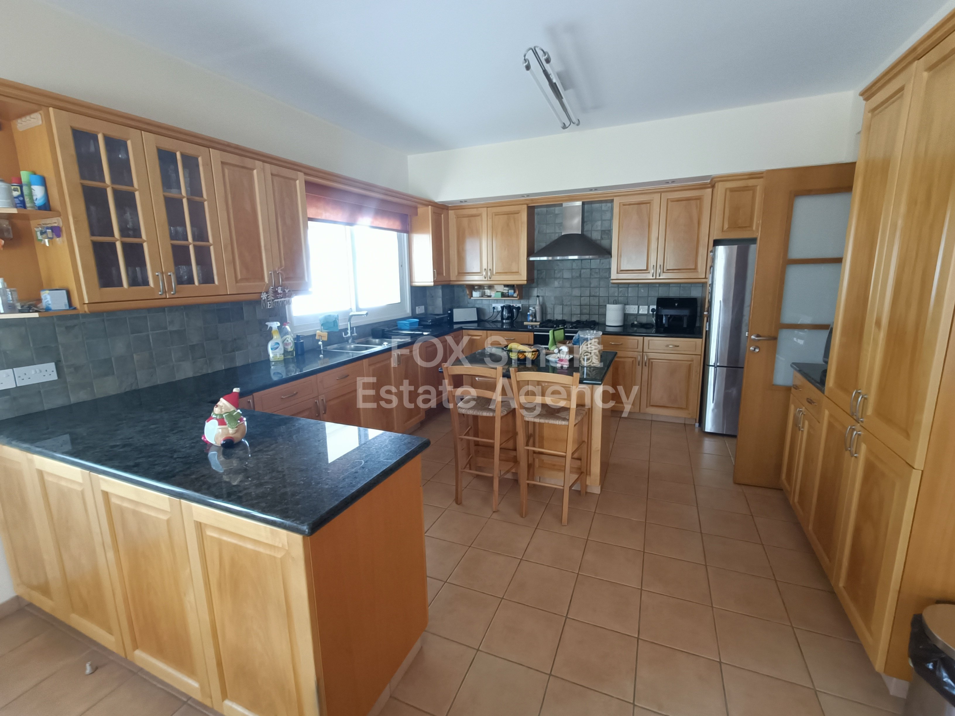 Luxury Spacious 4 Bedroom plus office House in a prime location, in Strovolos