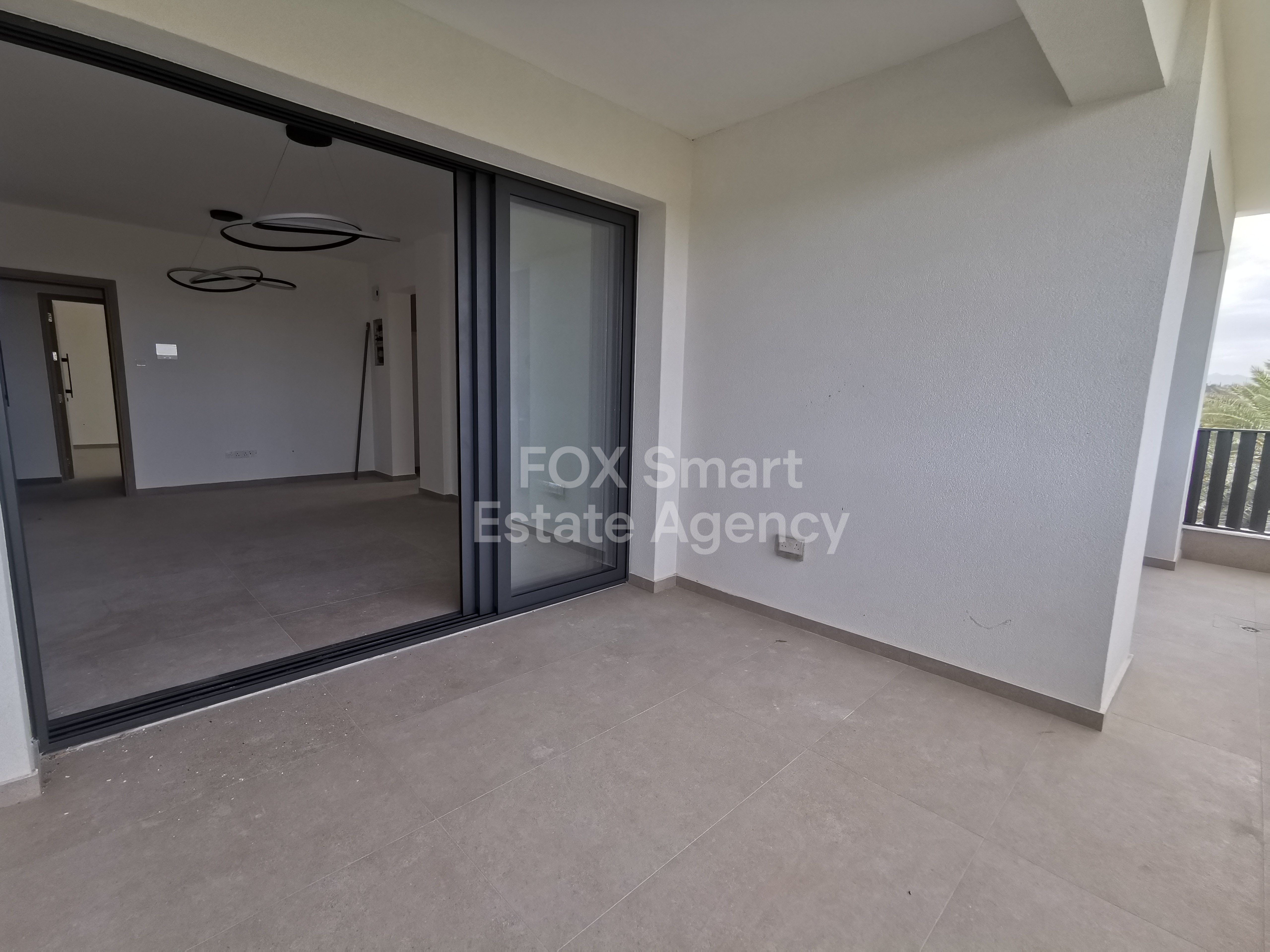 1-Bedroom New Apartment in Agios Dometios near University of Nicosia