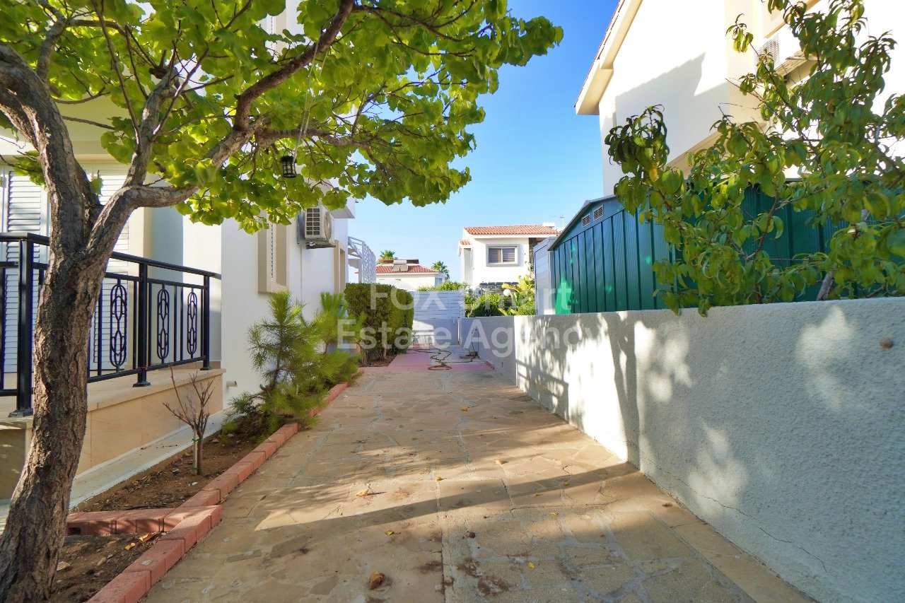 Three bedroom house for sale, Pervolia.
