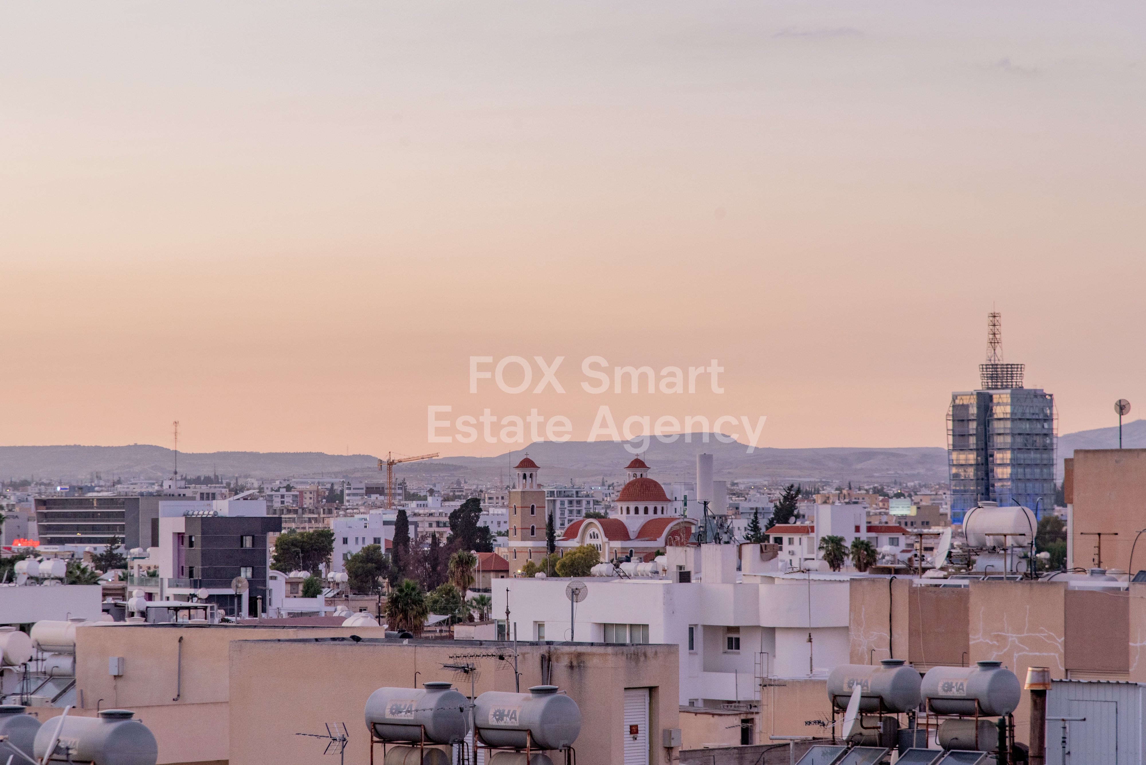 Fully renovated modern apartment near Larnaca Finikoudes