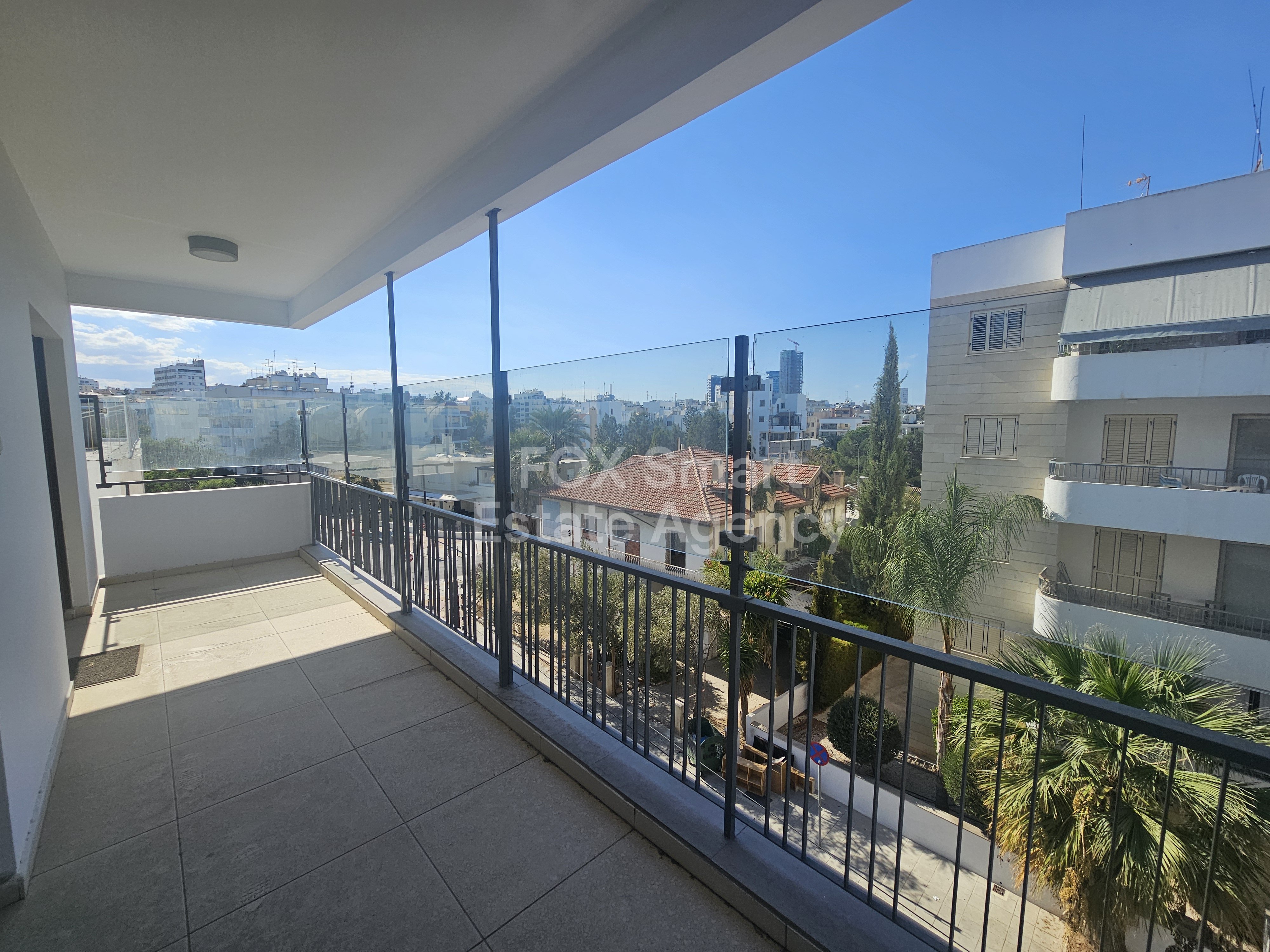 🌇 Elegant Renovated 3-Bedroom Apartment for Rent in Lykavitos, Nicosia Centre (Near Lykavitos Primary School)