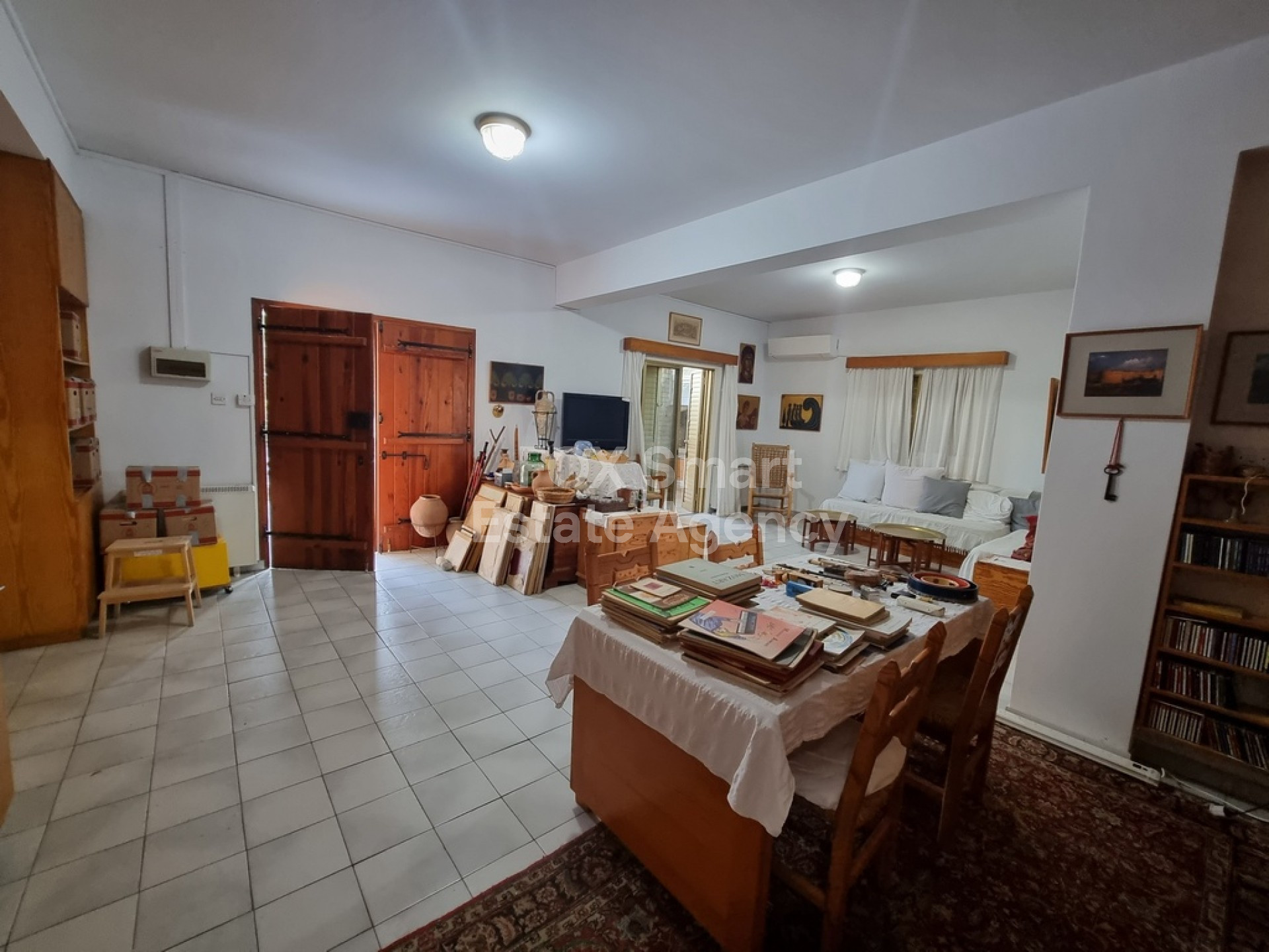 House, For Sale, Nicosia, Egkomi, Makedonitissa  2 Bedrooms.....