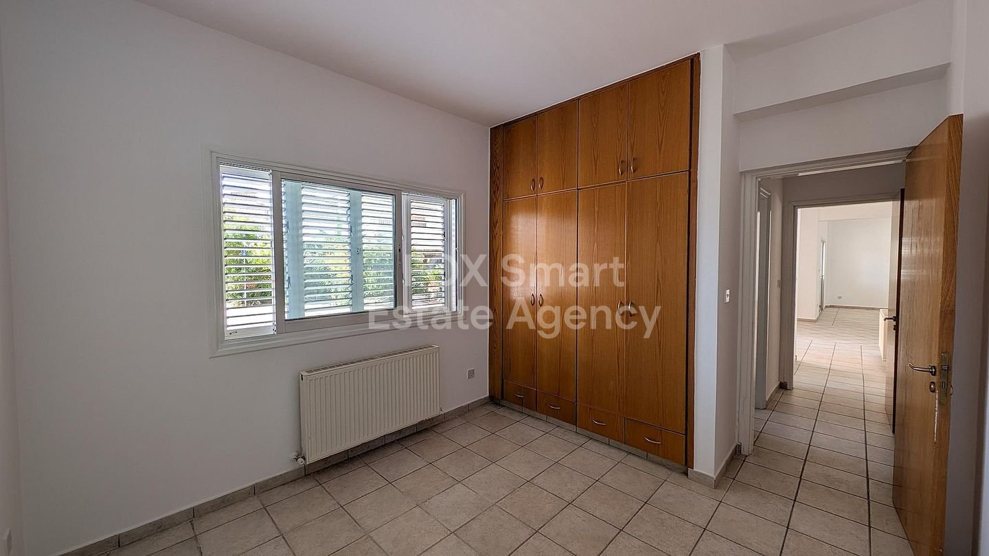 Charming Ground-Floor Apartment, with large verandas in Prestigious Strovolos