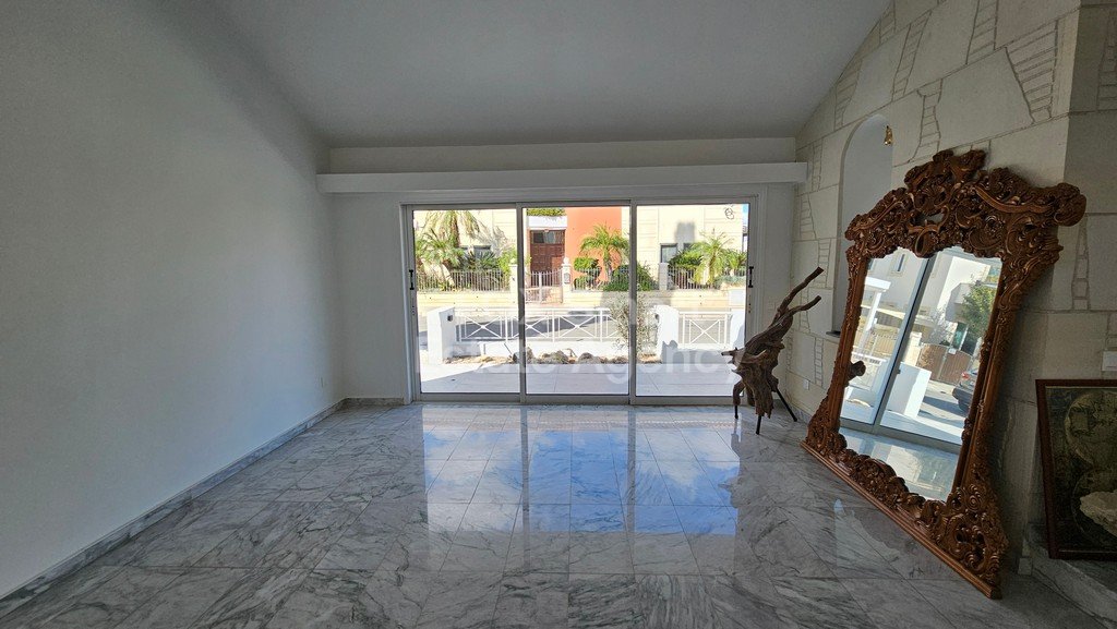 FOR RENT: Elegant Three-Bedroom House with Attic & Office in Archangelos, Nicosia