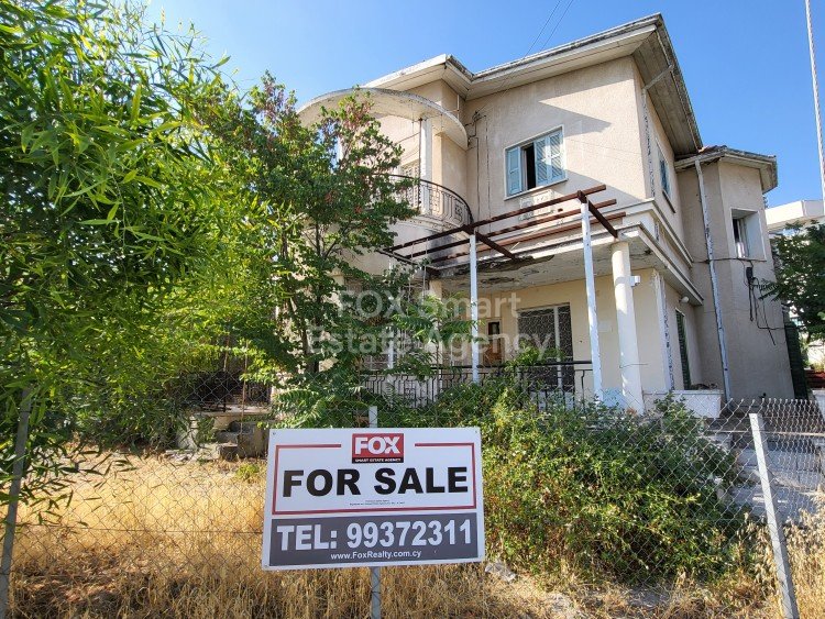 Land in Ayioi Omoloyites - Image 2