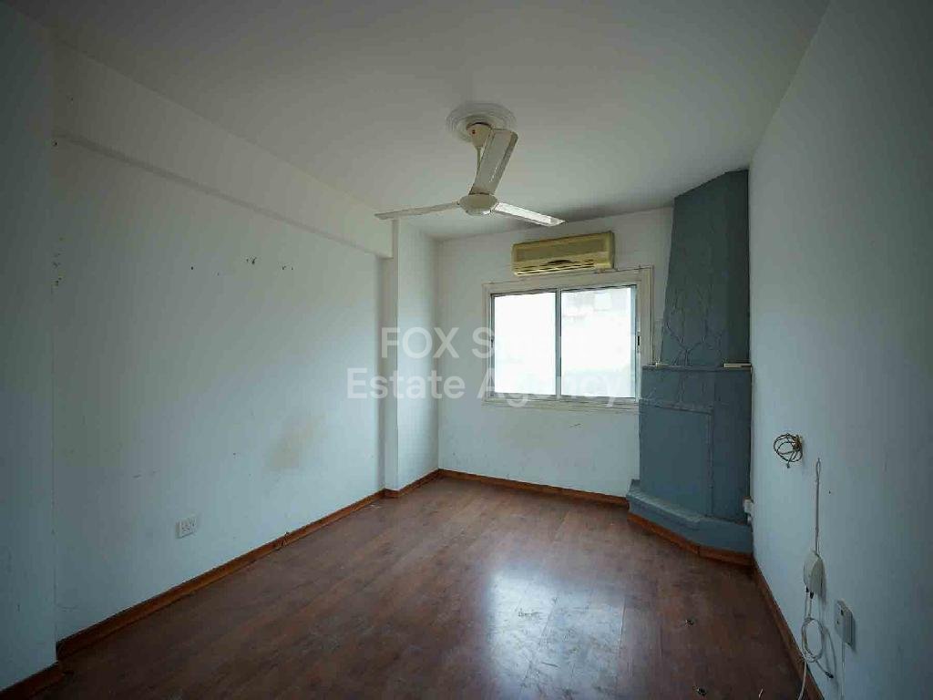 Apartment in Agios Dimitrios - Image 3