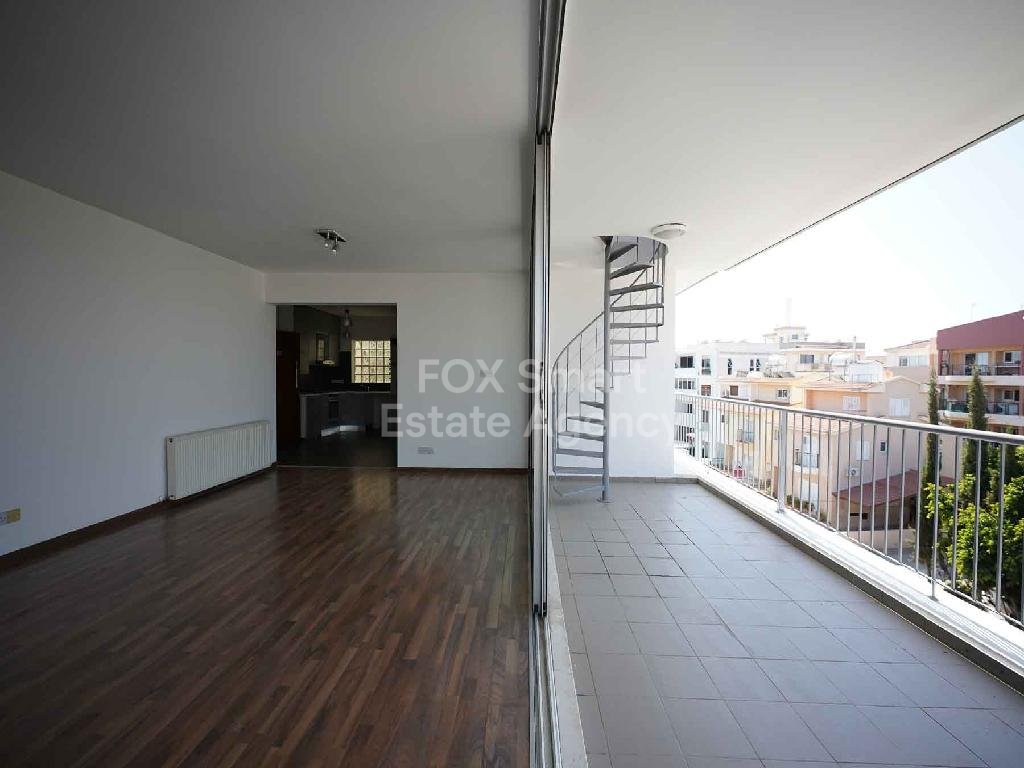 Spacious two bed top floor apartment with roof garden in Strovolos-Nicosia