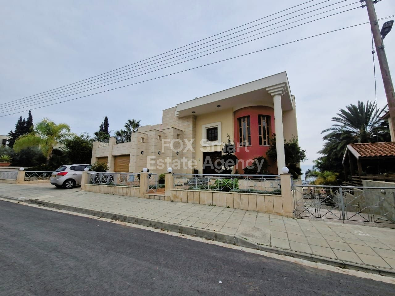 House, For Sale, Limassol, Agia Paraskevi  4 Bedrooms 2 Bath.....