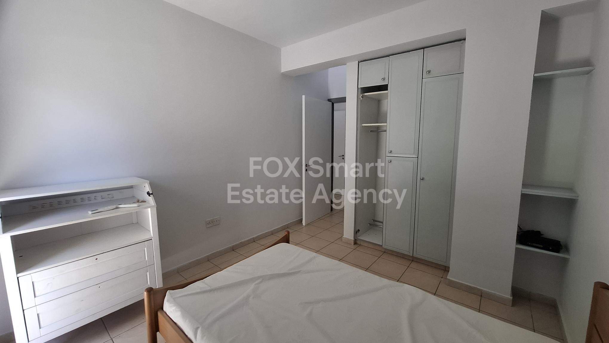 For Rent: 2-Bedroom Ground Floor Apartment with Spacious Yard, near Mikel Aglatzias