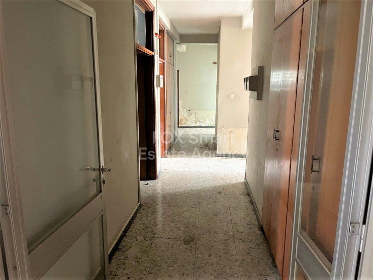 House in Nicosia - Image 3