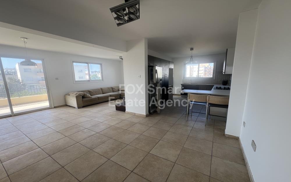 Apartment in Aglantzia - Image 2