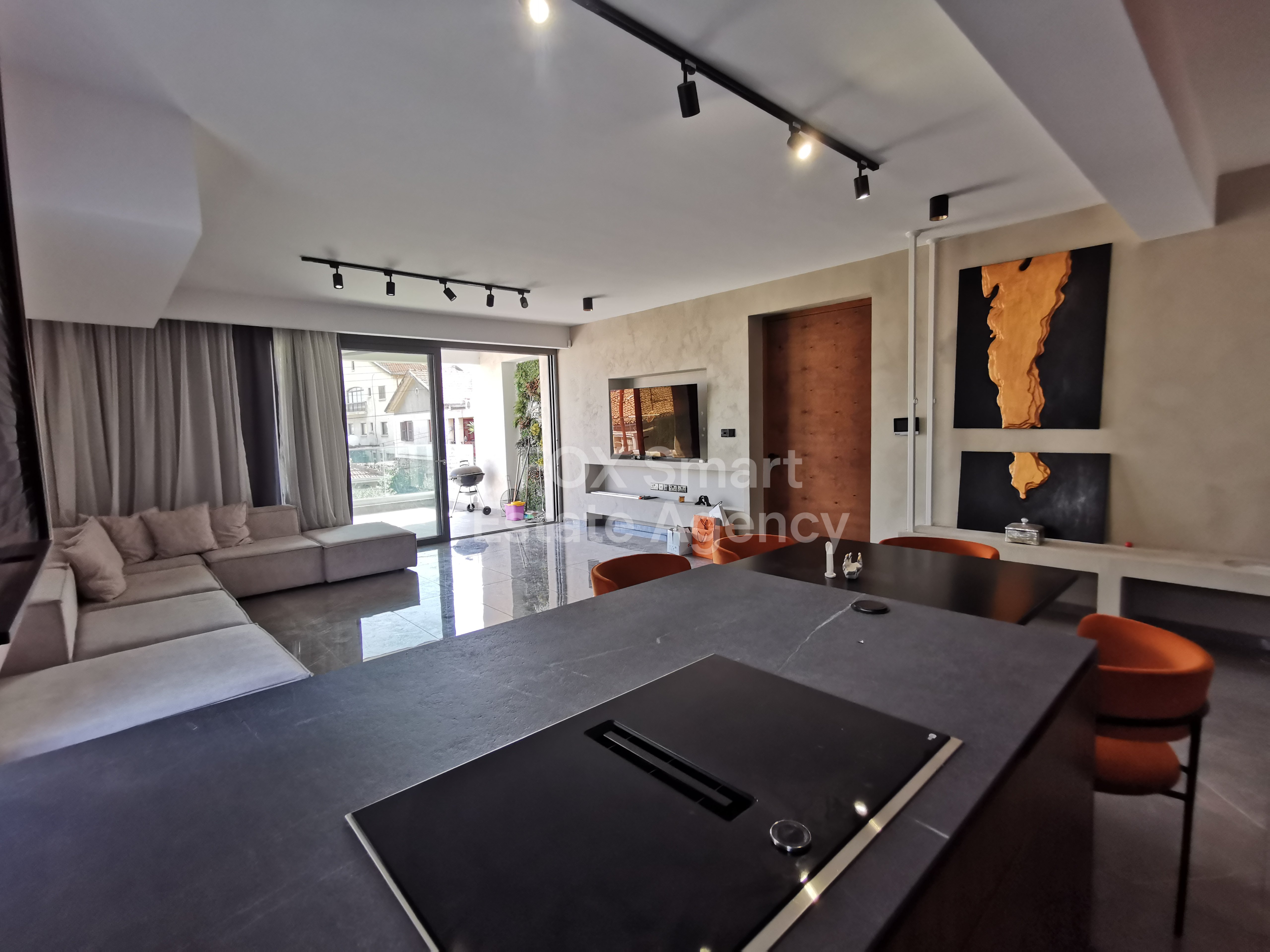 FOR SALE – Modern 3-Bedroom Whole-Floor Apartment | Engomi – Agios Dometios Border