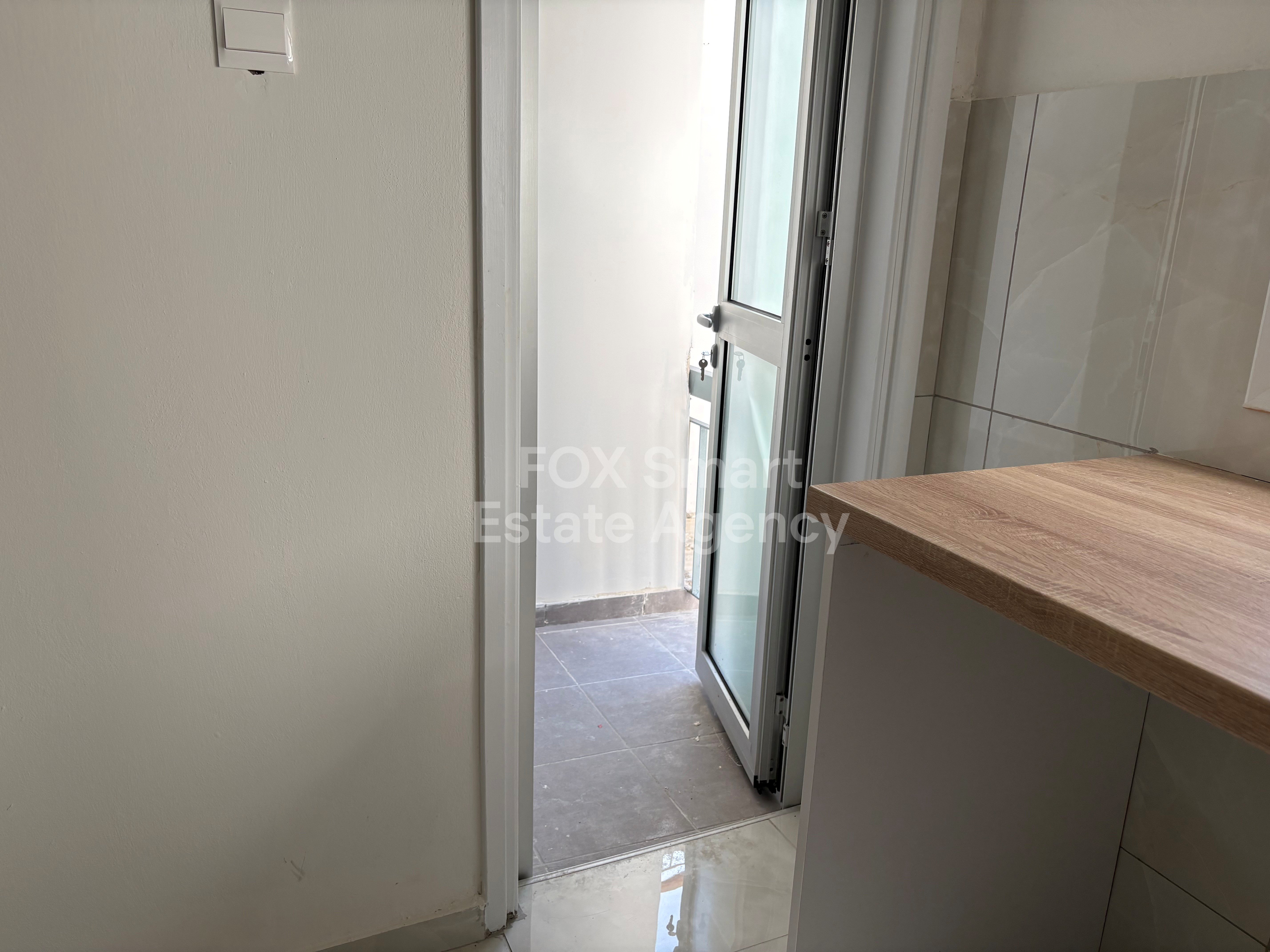 One bedroom apartment for rent in Agioi Omologites