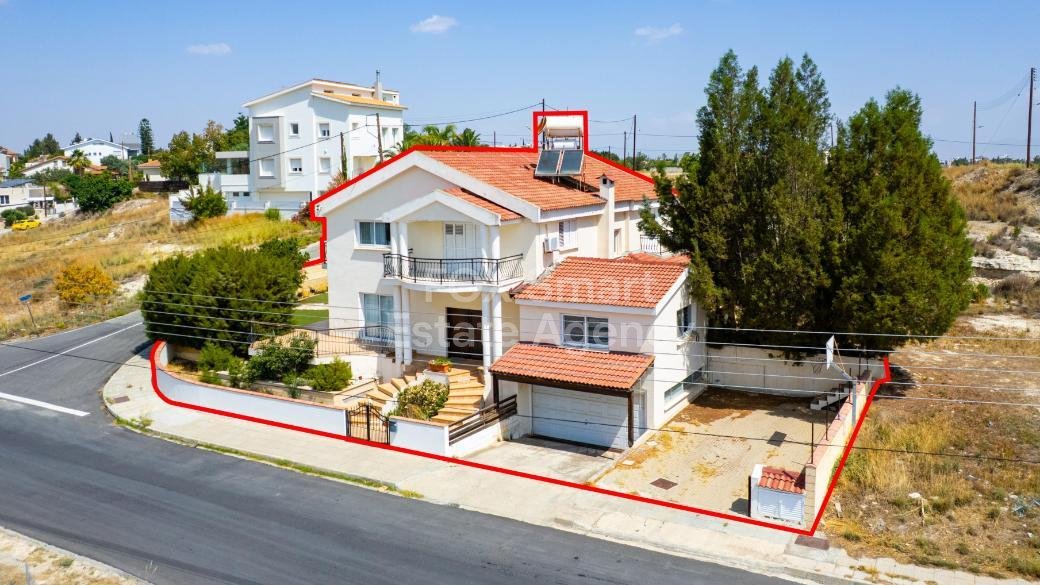 House in Nicosia - view 1