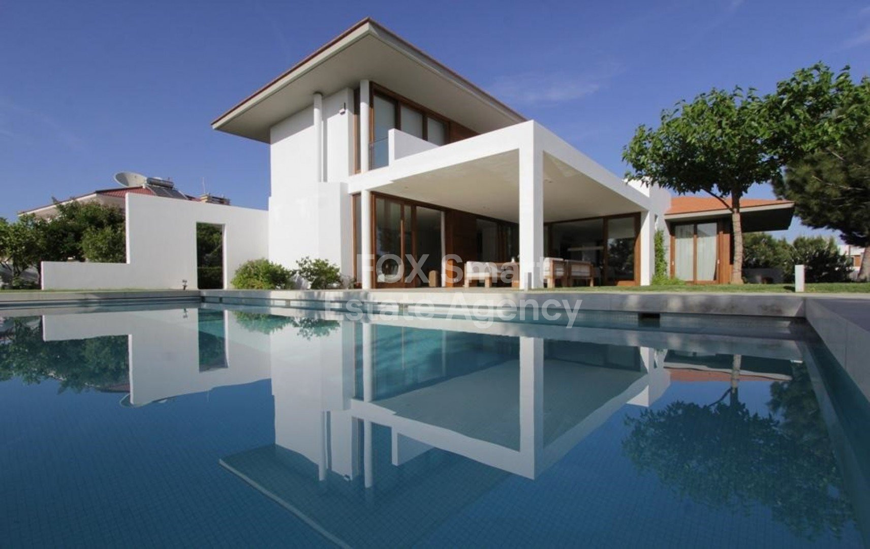 House, For Sale, Limassol, Germasogeia  5 Bedrooms 5 Bathroo.....