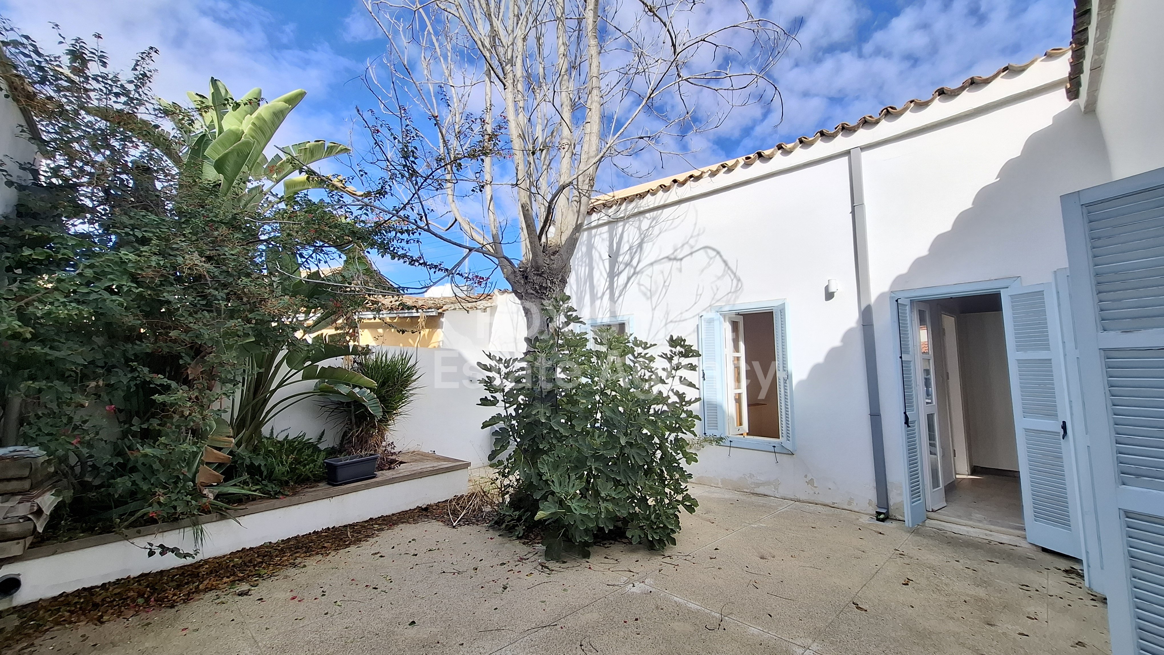 Superb and fully renovated house in Old Egkomi