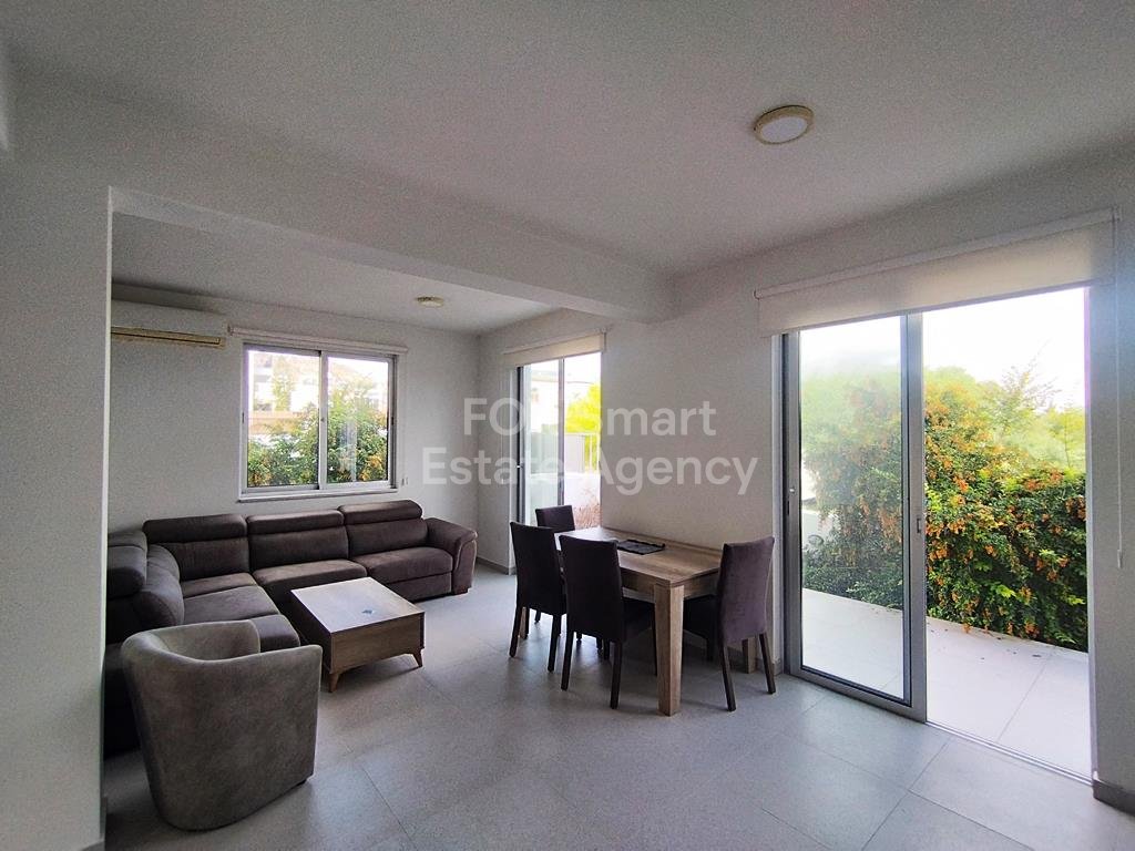 2 Bedroom Semi-Detached House For Rent in Oroklini