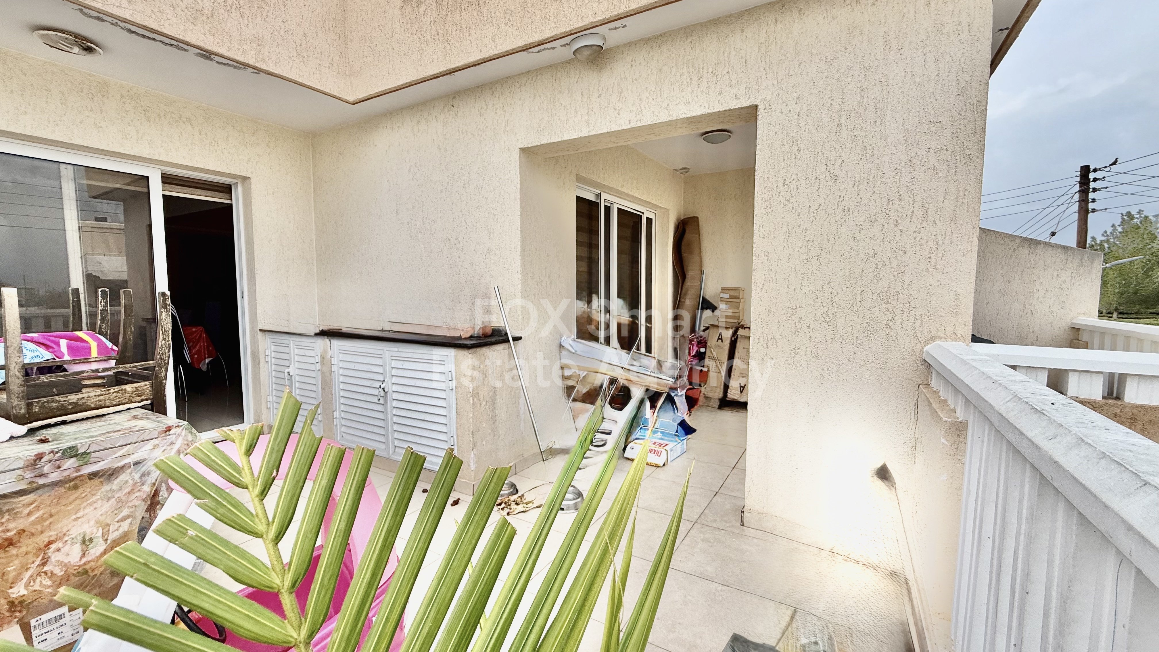 Spacious 3-Bedroom Apartment with Title Deeds – Exceptional Value in Kiti