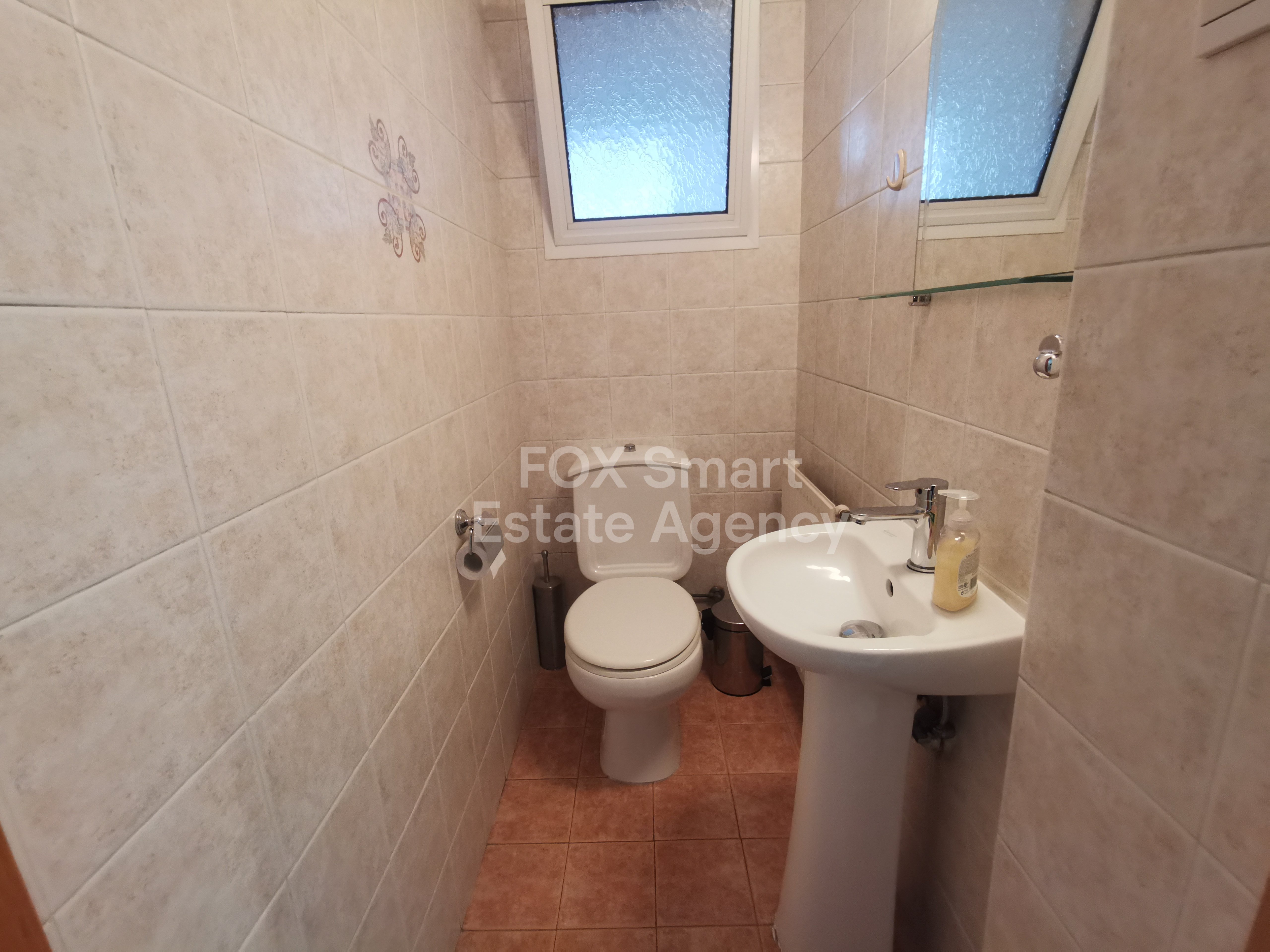 2 bed apartment off Athinon Strovolos