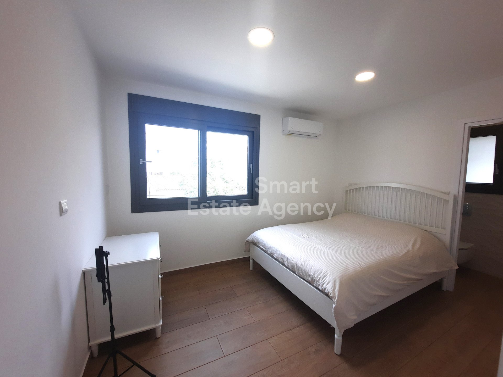 Luxury New 3-Bedroom Apartment in Egkomi (Title Deed Ready), Nicosia