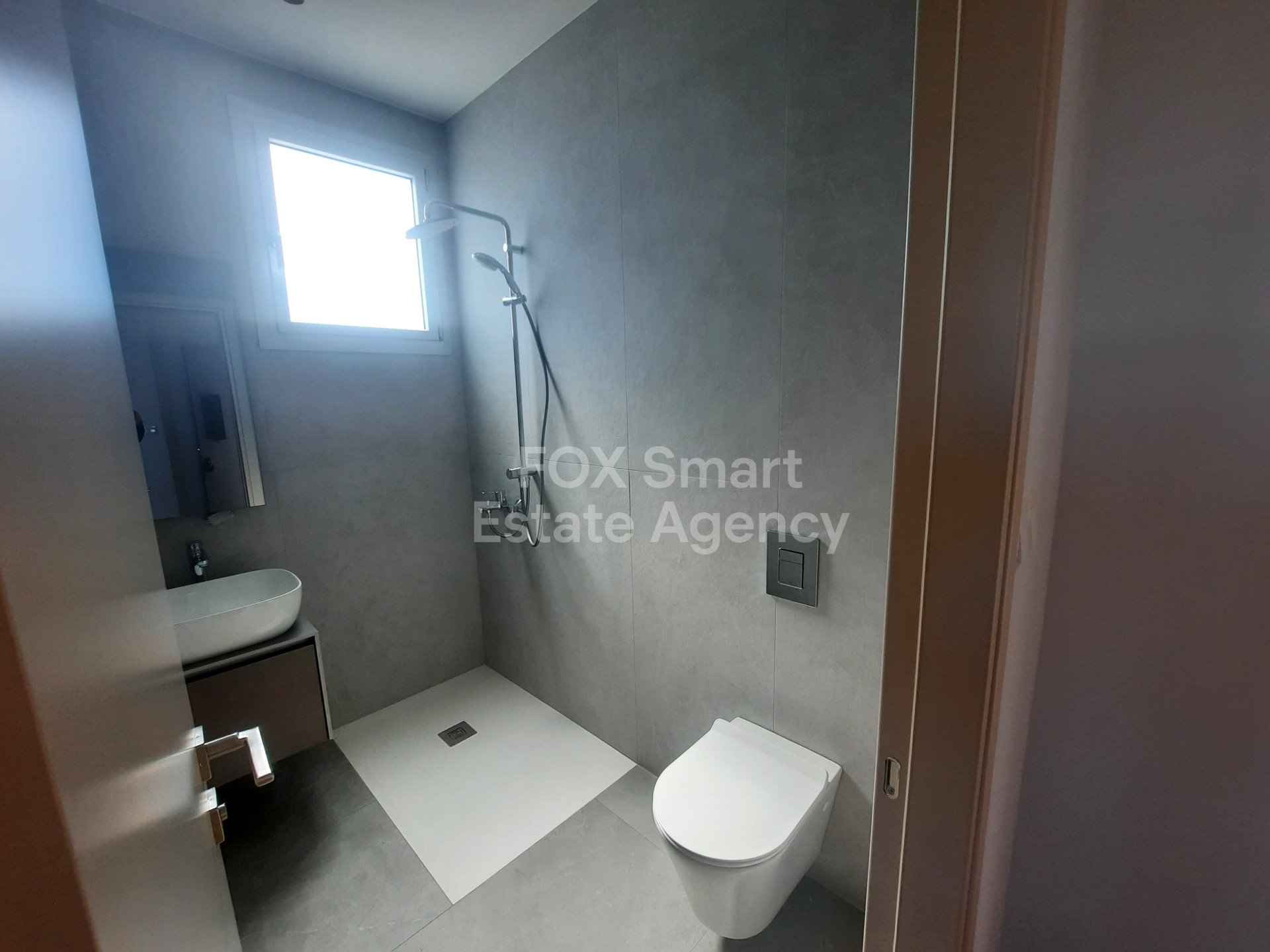 Luxury 4-Bedroom Penthouse | 205 sqm + 95 sqm Verandas | Strovolos, Nicosia