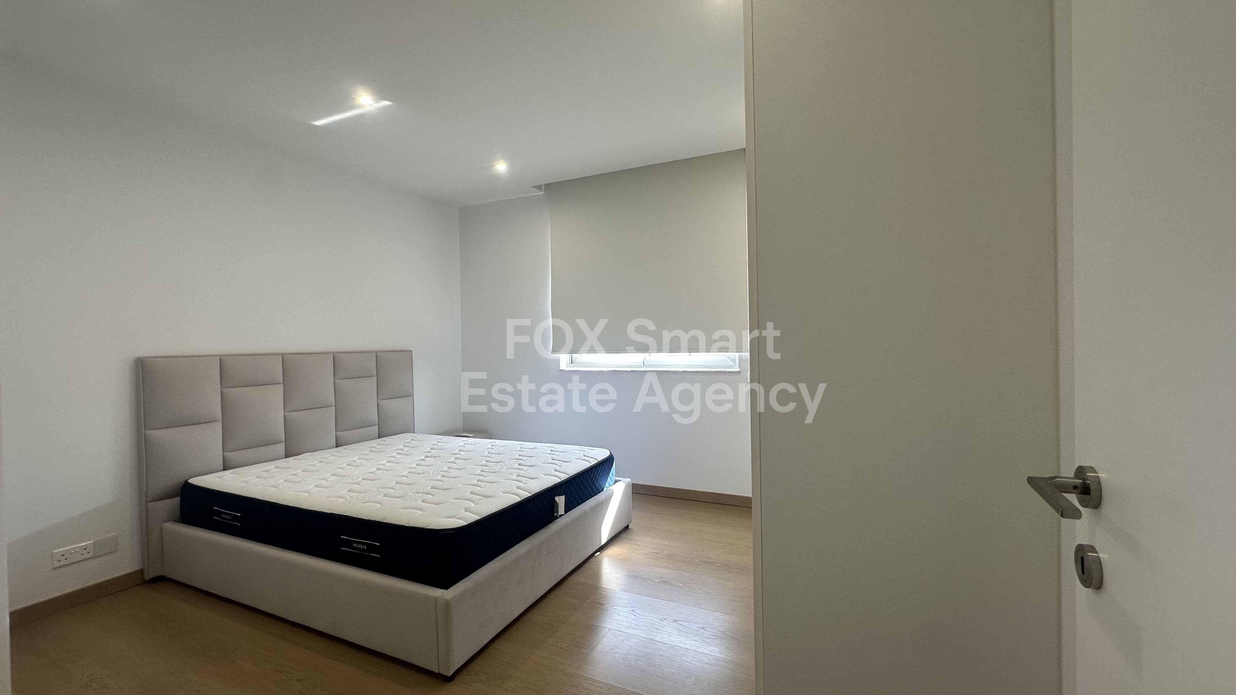 Luxurious Three Bedroom Penthouse Apartment