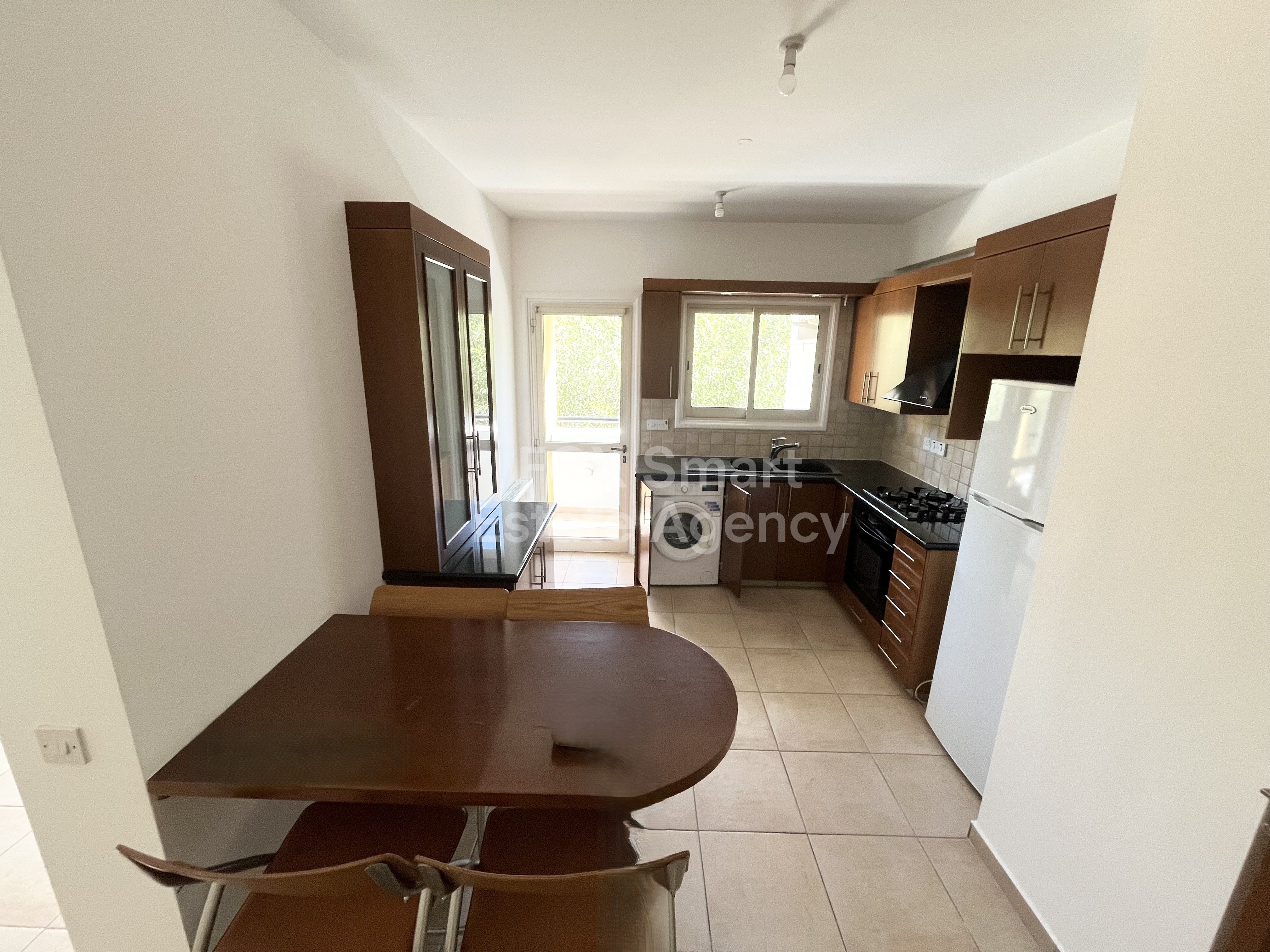 For rent 2 bedroom apartment close to Akadimias Park and Kallipoleos Street, Nicosia