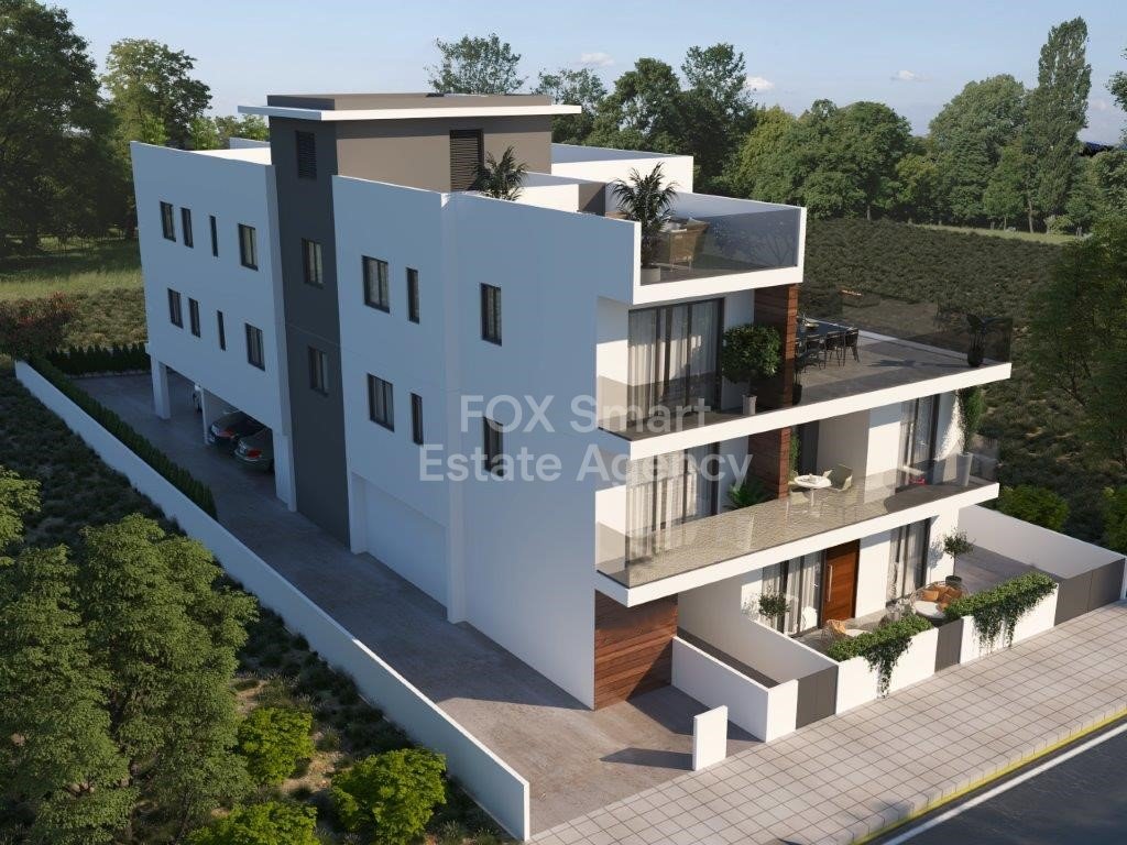 2 Bedroom Top Floor Apartment in Kiti, Larnaca