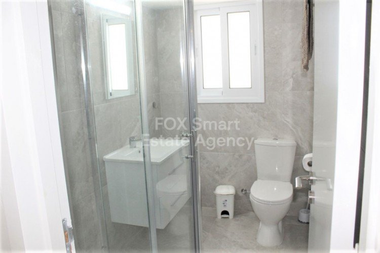 Elegant renovated fully furnished 2-bedroom apartment