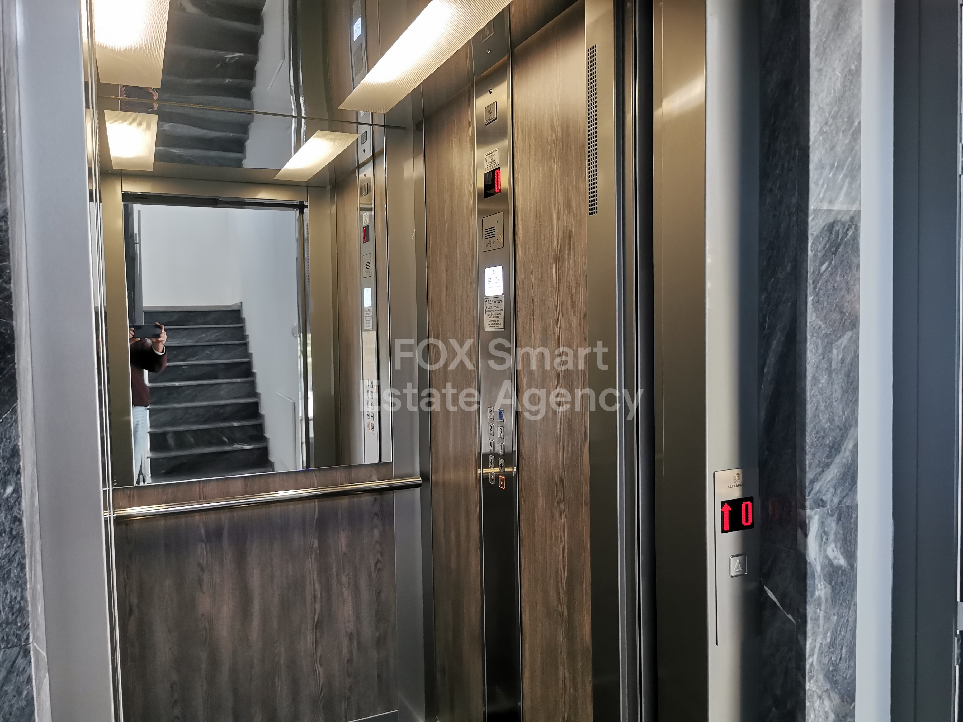 FOR SALE – Modern 3-Bedroom Whole-Floor Apartment | Engomi – Agios Dometios Border