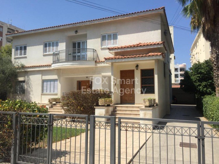 House, For Sale, Nicosia, Strovolos, Acropolis  3 Bedrooms 2.....