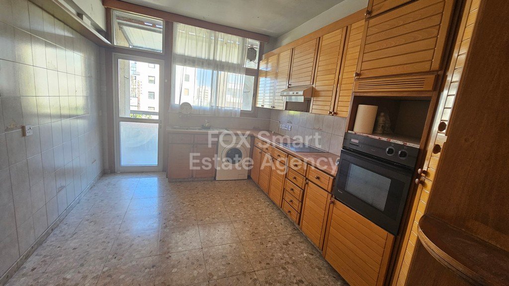 For Sale 3 Bedrooms  Apartment in Strovolos.