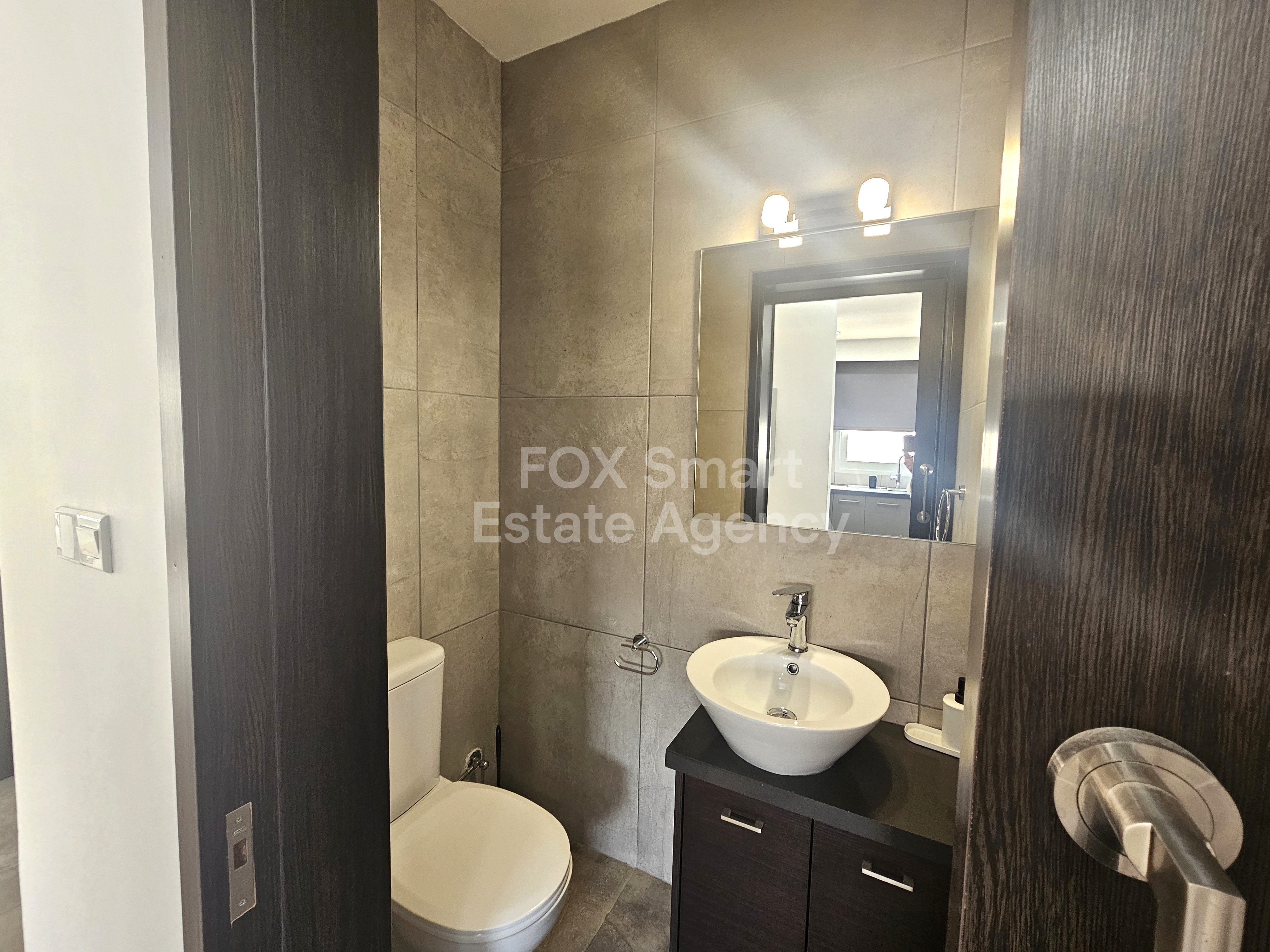 🌆 Modern 2-Bedroom Apartment for Rent in Agioi Omologites, Nicosia (Near Evangelistria Clinic, Pedieos Linear Park, European University & Nicosia Centre)