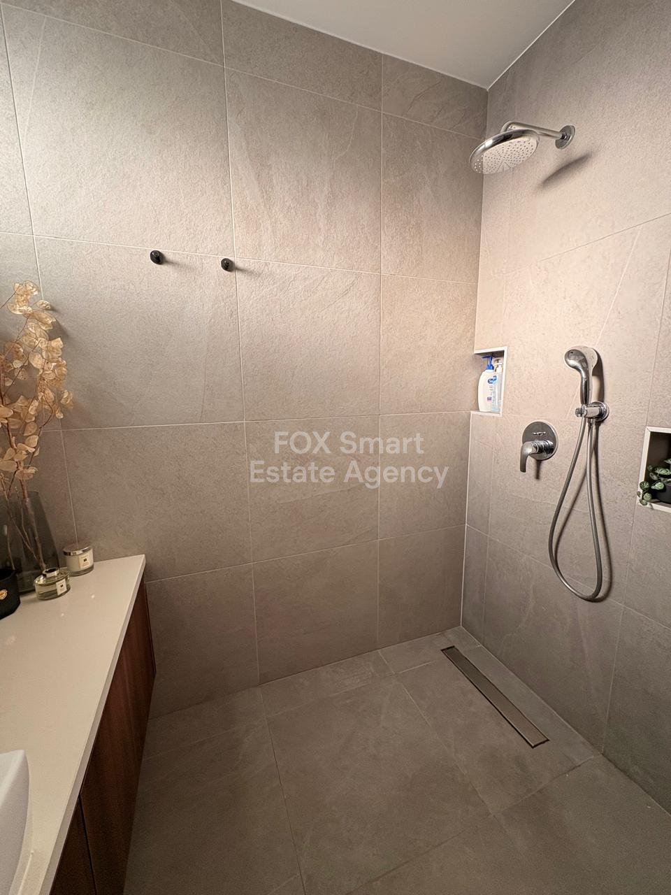 2 Bedroom Penthouse with Roof Garden, Era area, Larnaca