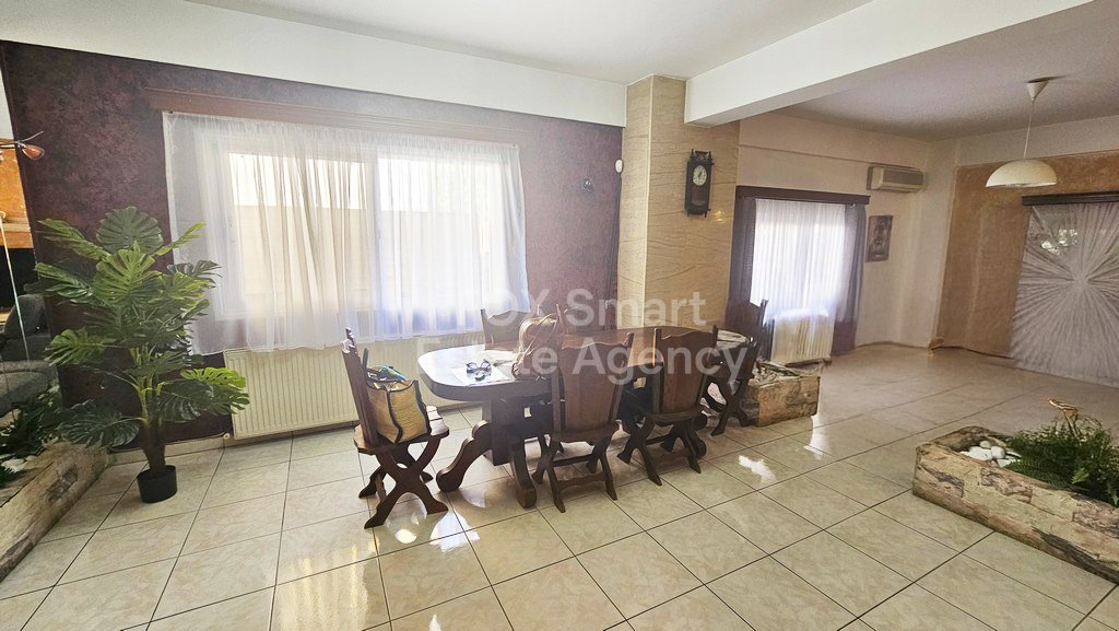 4-Bedroom House for Sale in Palouriotissa